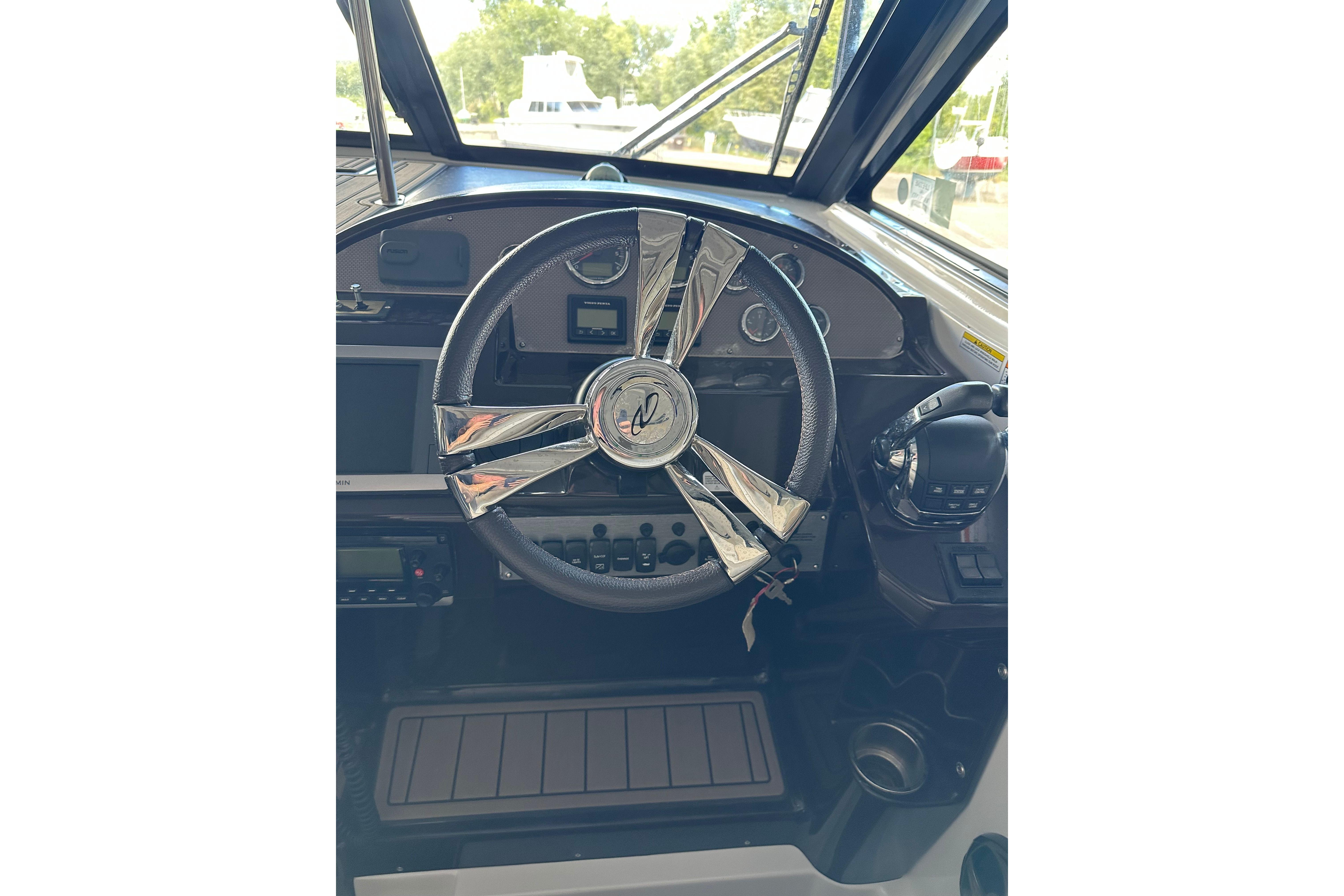 2014 Regal 35 Sport Coupe-13
