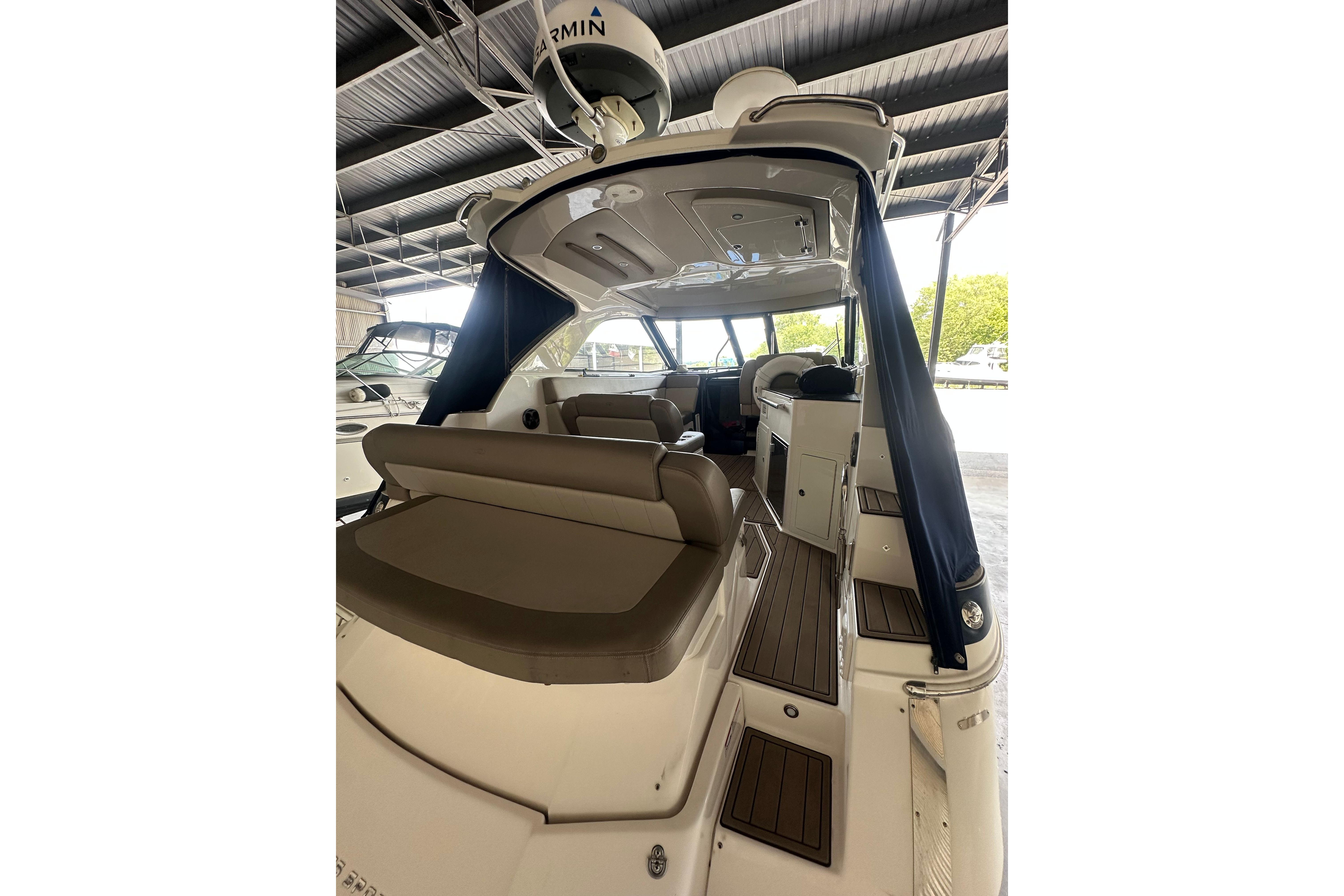 2014 Regal 35 Sport Coupe-9