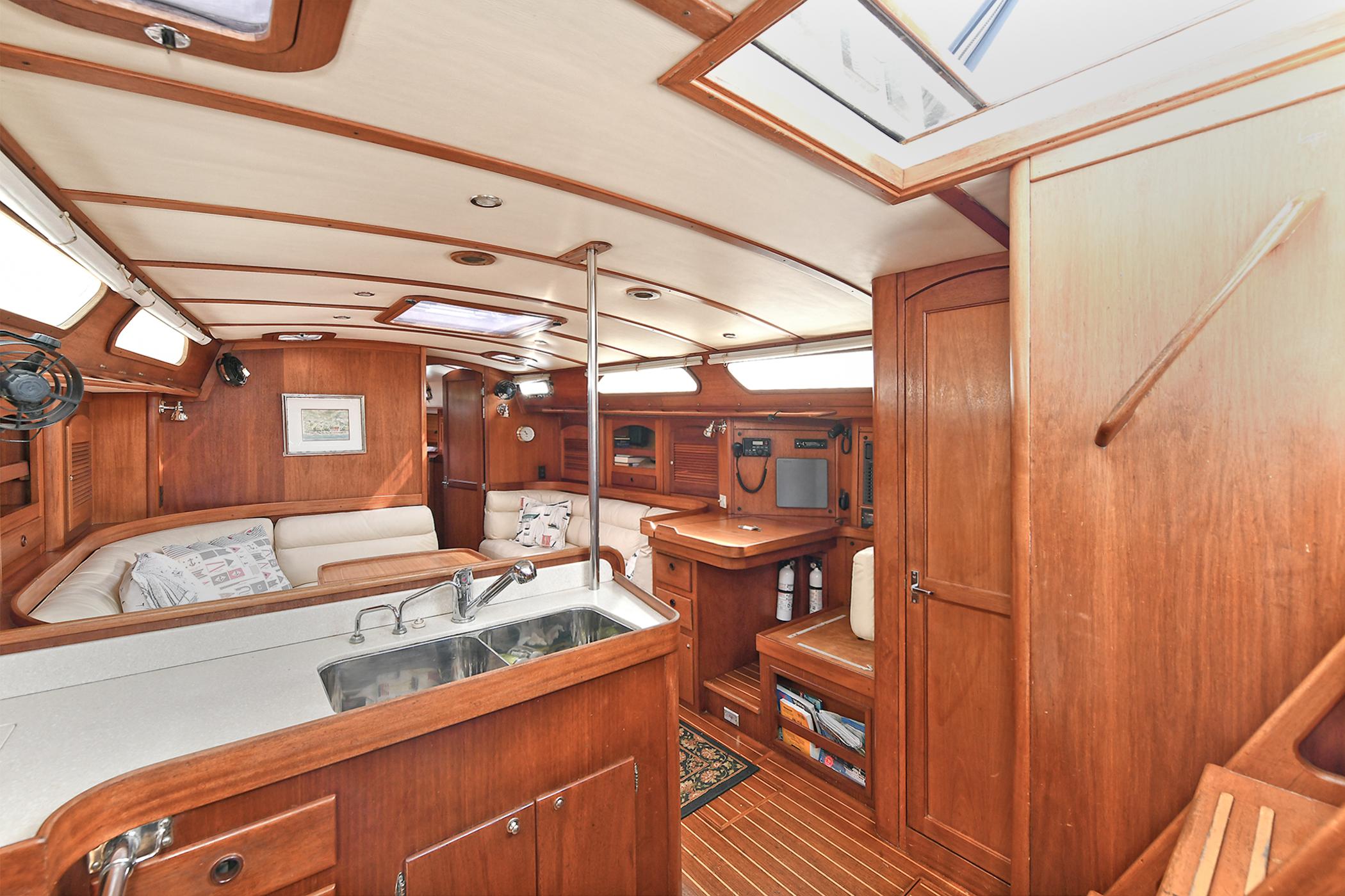 Newport RI Yacht Brokerage