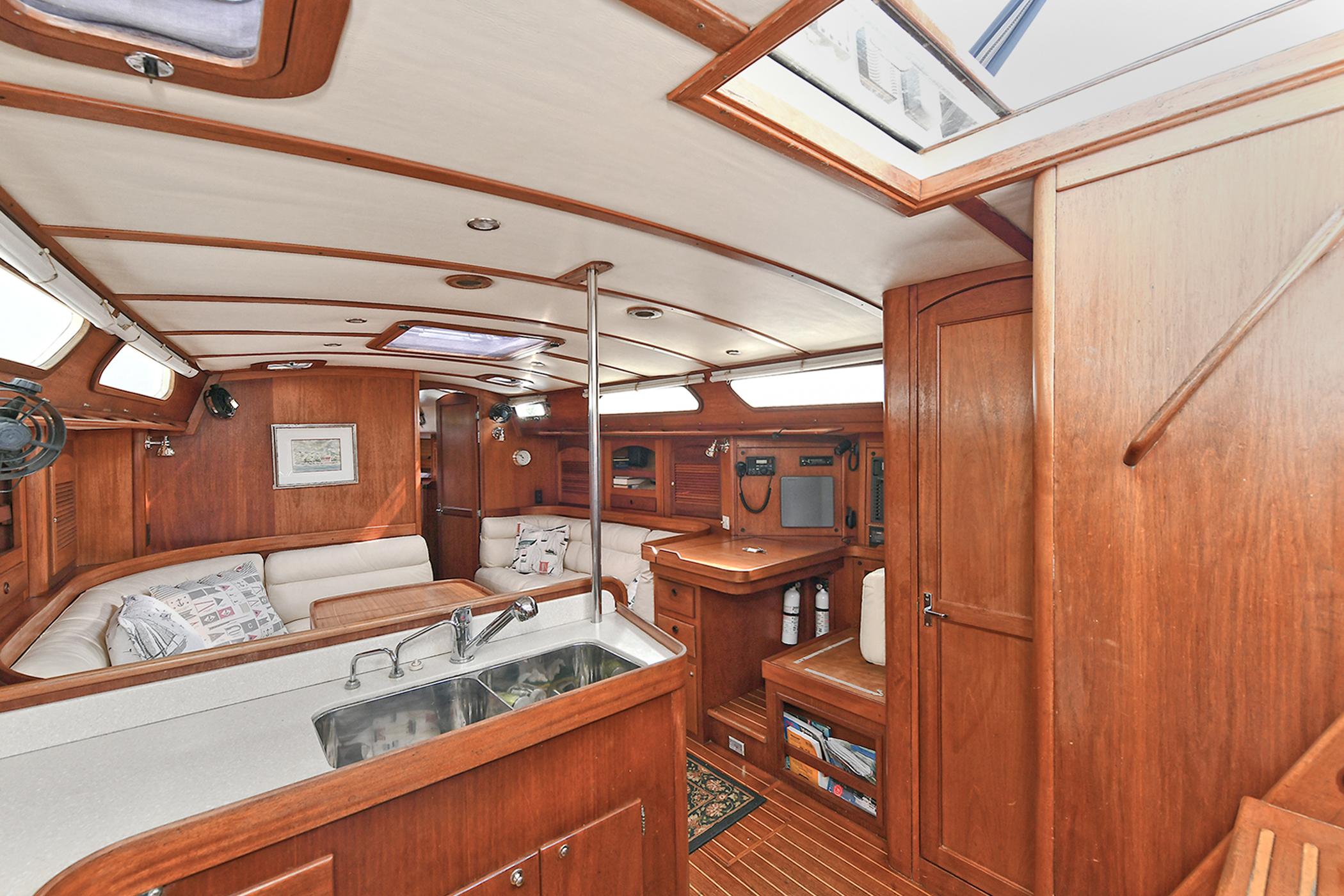 Newport RI Yacht Brokerage