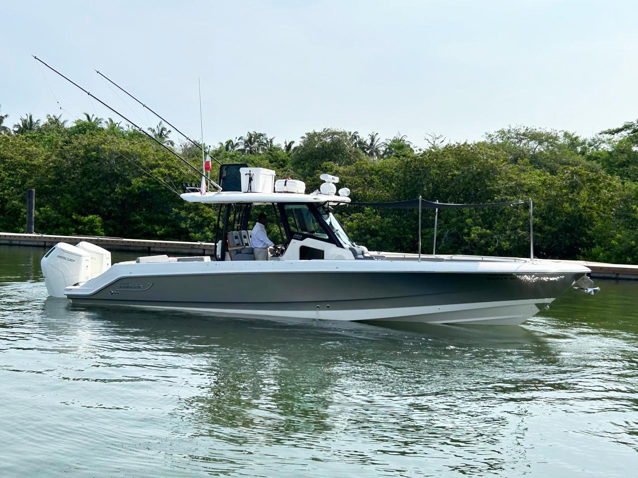 2023 Boston Whaler