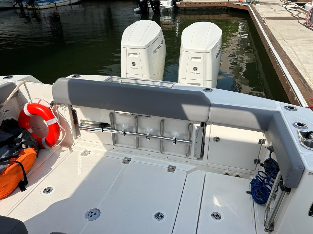 2023 Boston Whaler