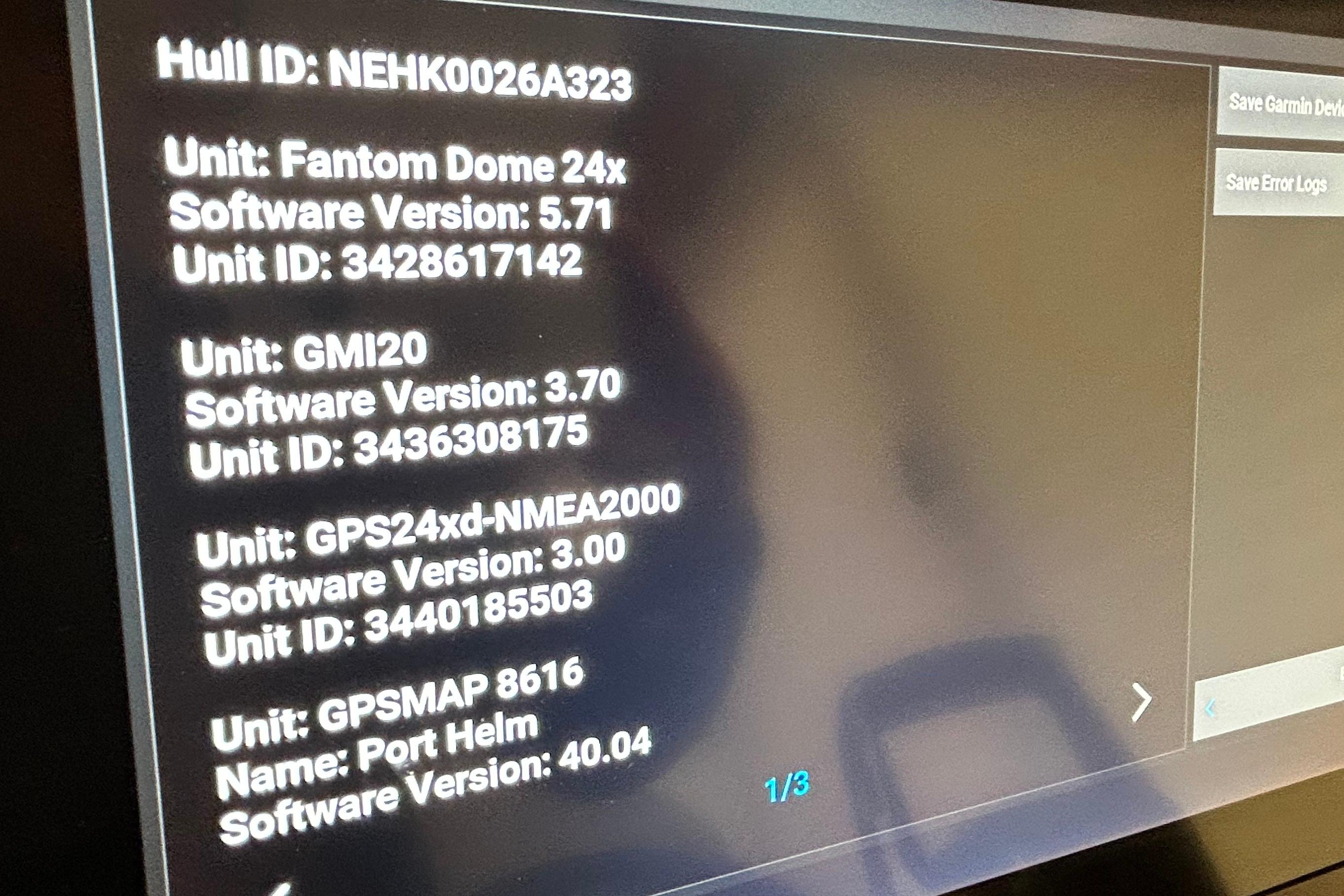 Display screen showing software versions and unit IDs