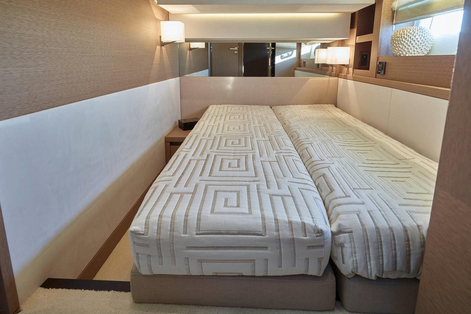 2021 Prestige 630 large 35