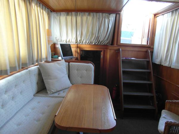 Saloon