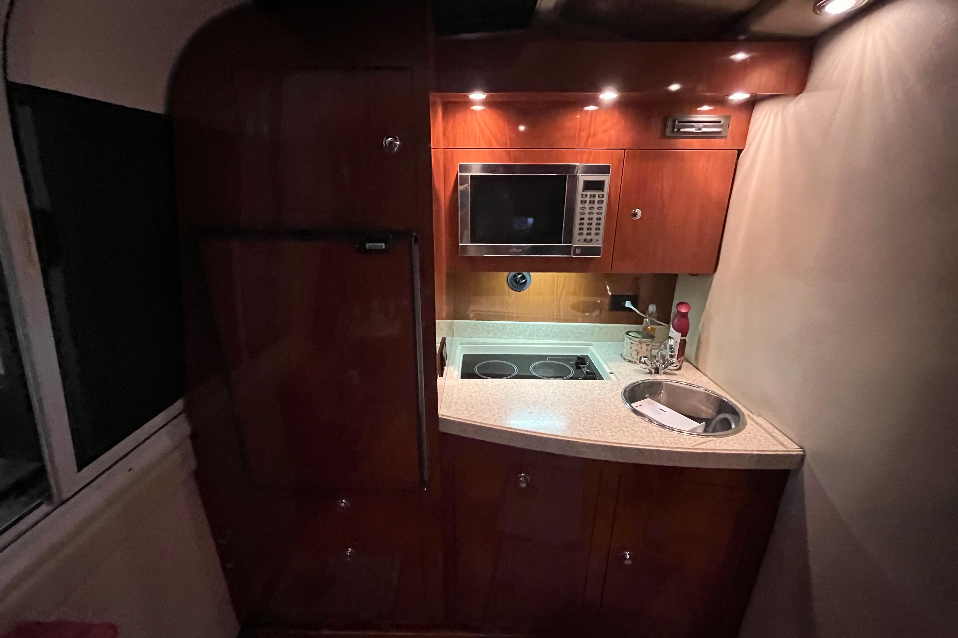 Regal 2007 Regal 3760 Commodore 38’