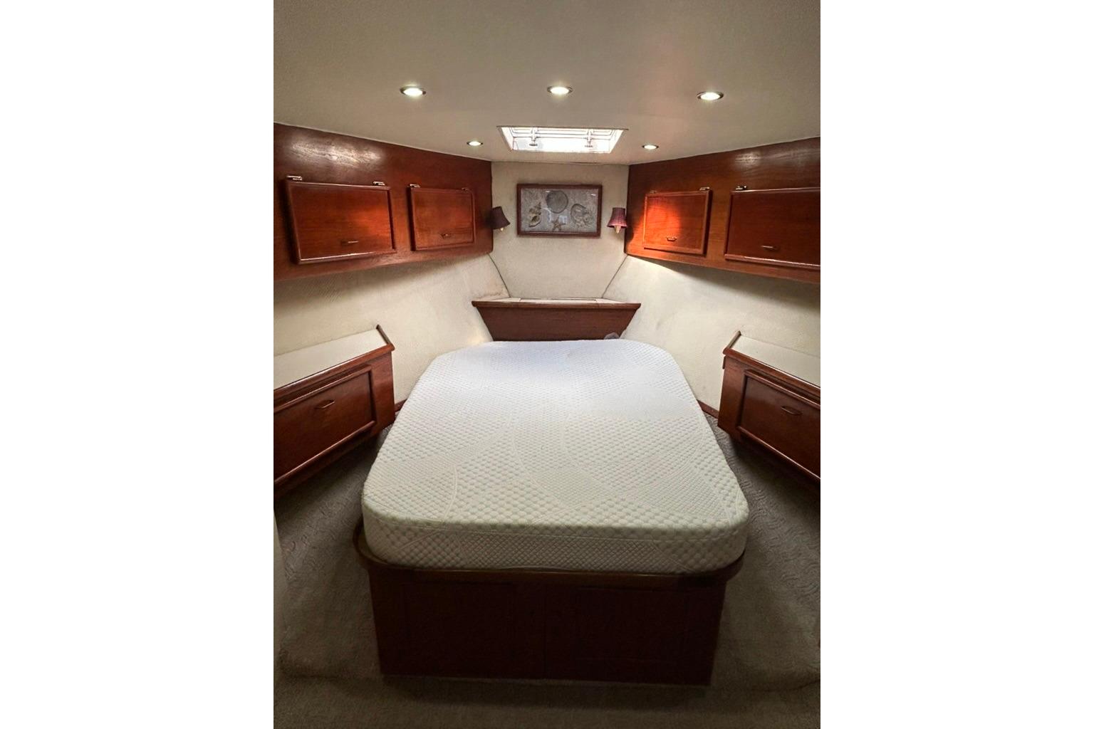 Boat image 13