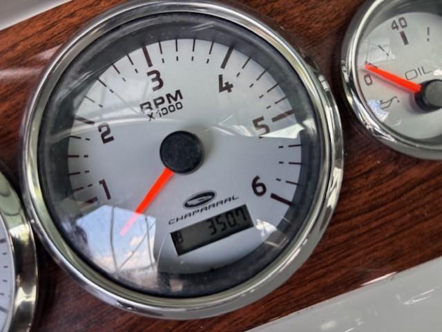 Close-up of 2007 Chaparral Sunesta 274 RPM gauge displaying 3500 RPM.