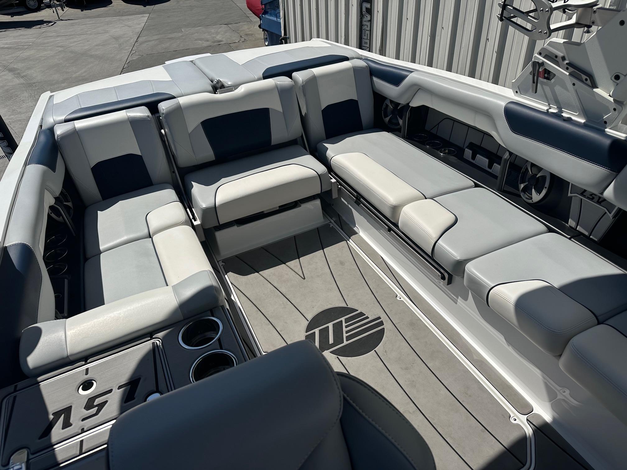 2021 25′ Malibu Wakesetter 25 LSV | Delta Marine Sales