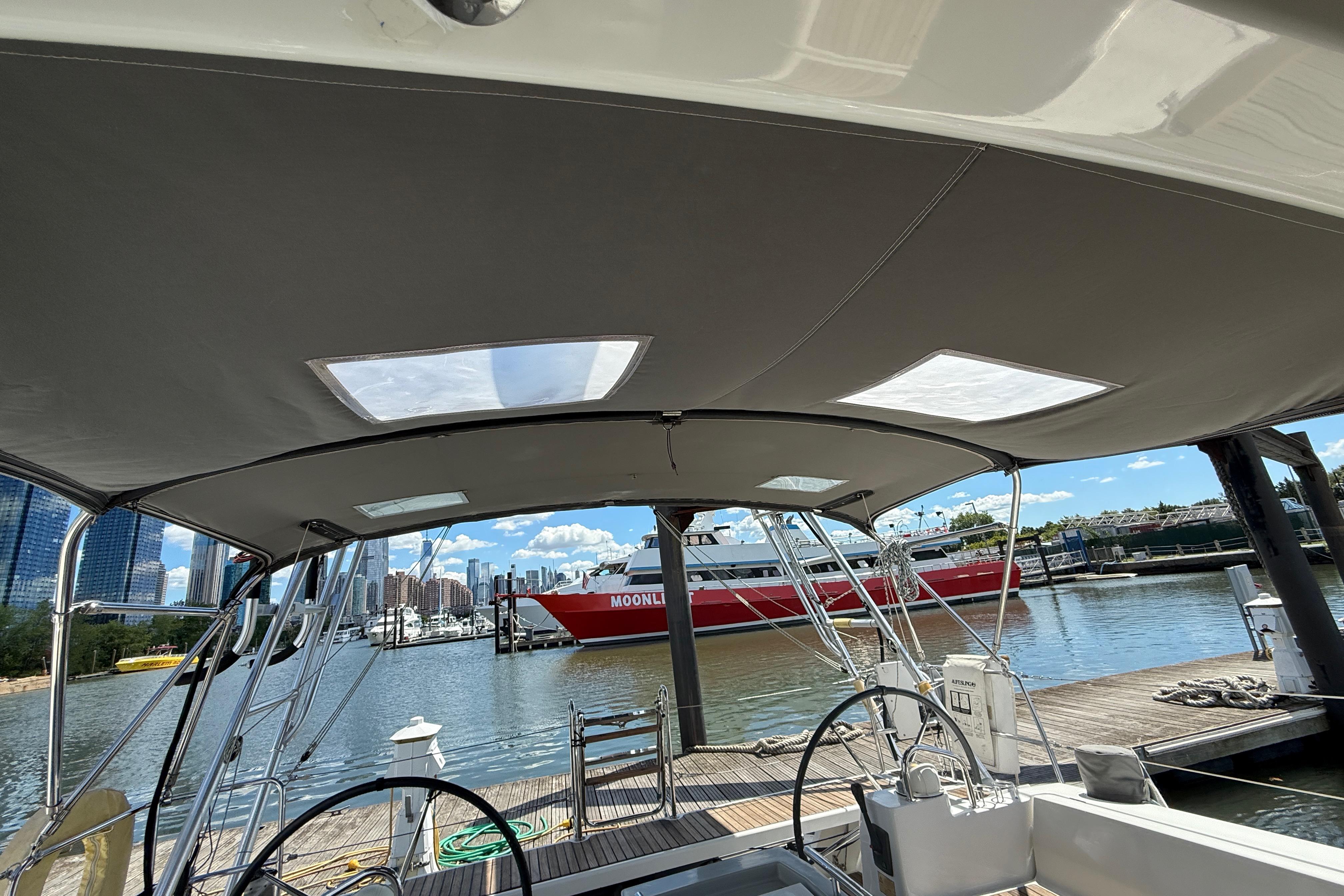 Yacht Photos Pics