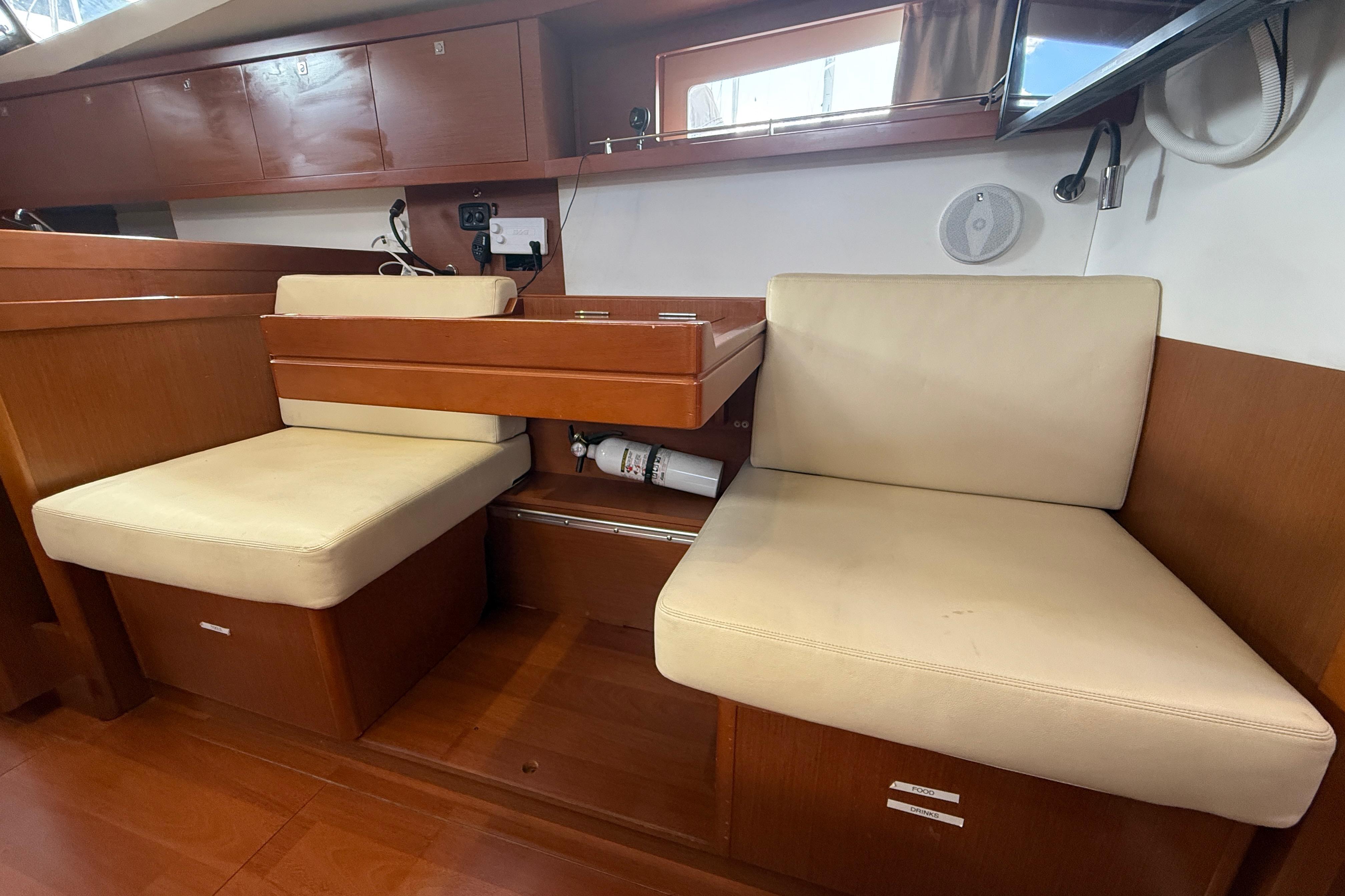 Yacht Photos Pics