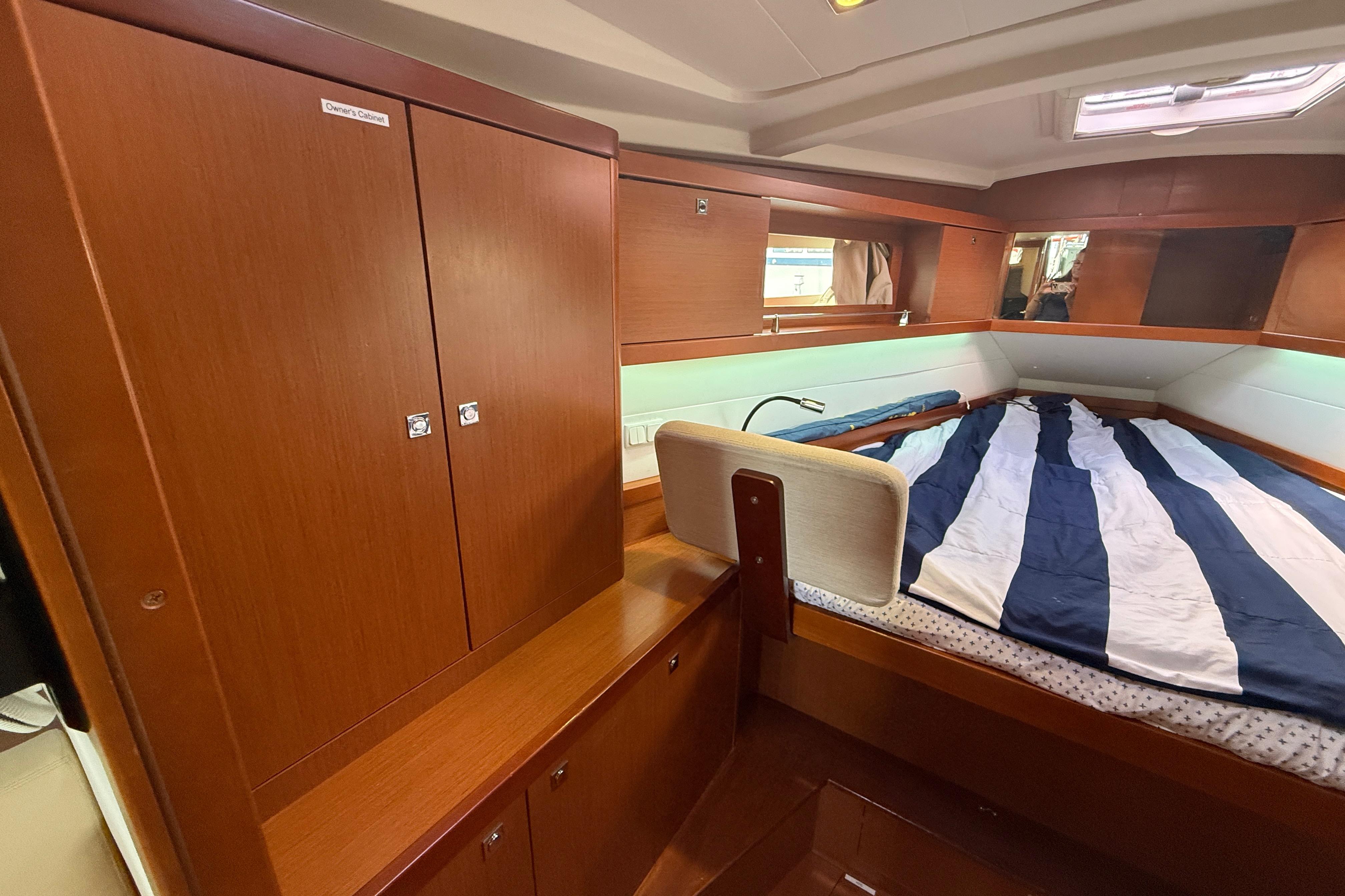 Yacht Photos Pics