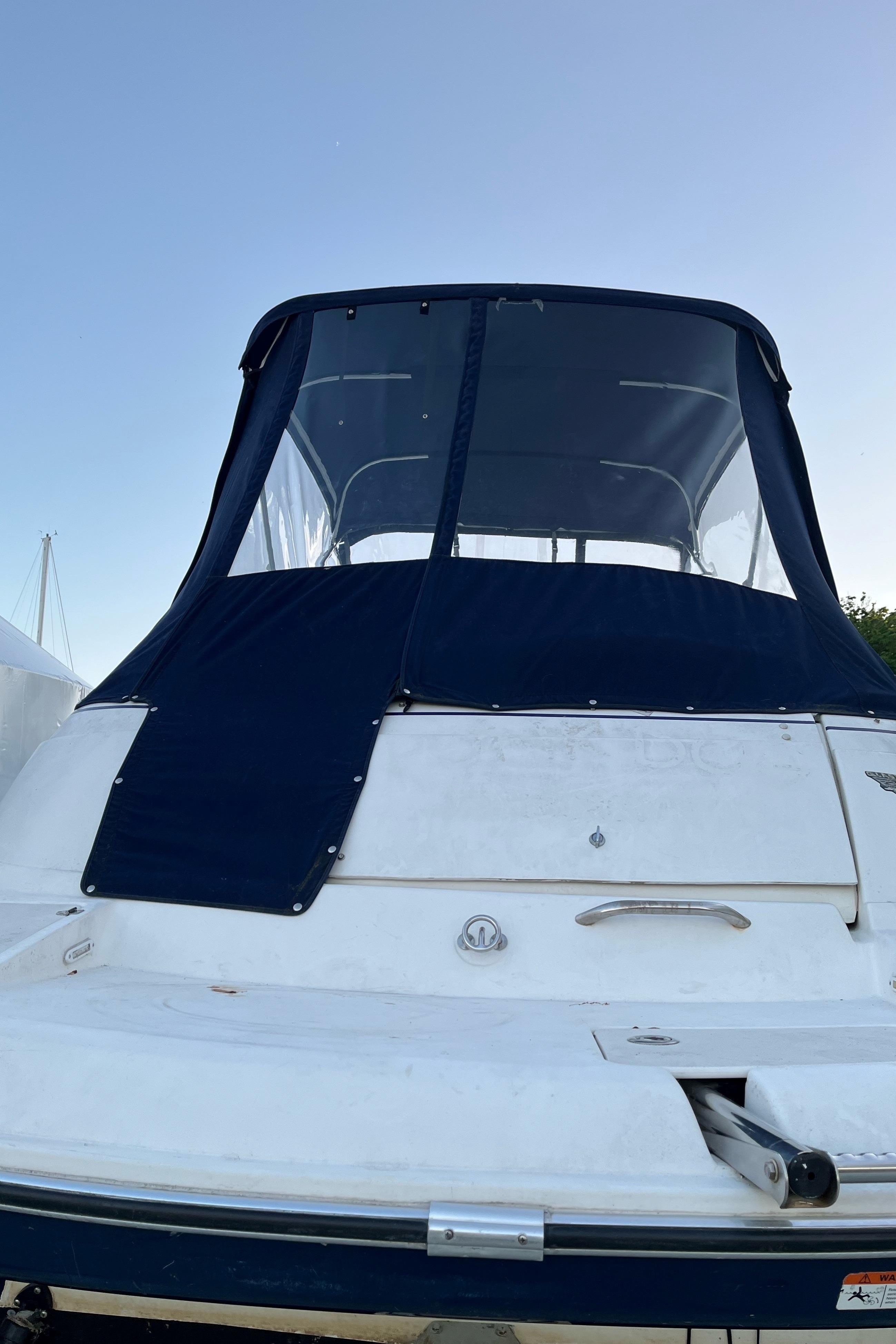 2006 Glastron GS 269 13