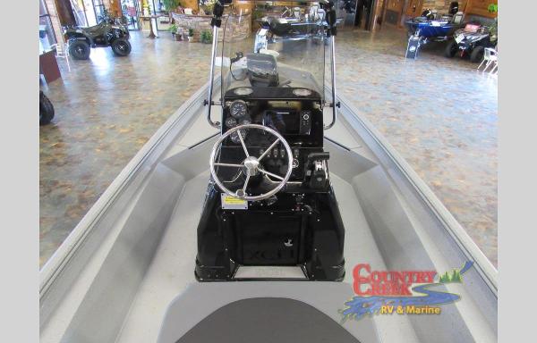 2021 Excel boat for sale, model of the boat is 220 Bay & Image # 7 of 10