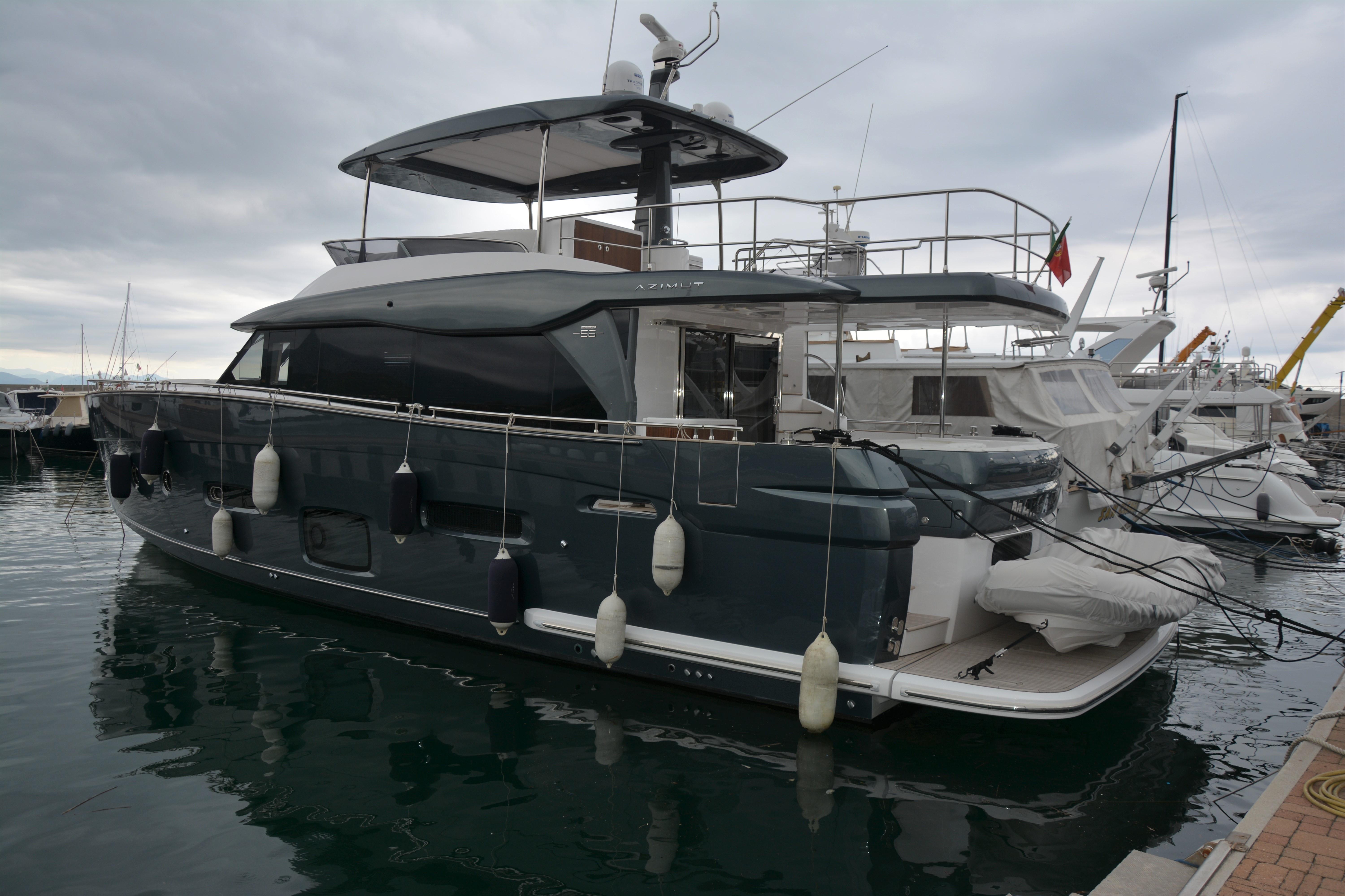 azimut yachts magellano 66