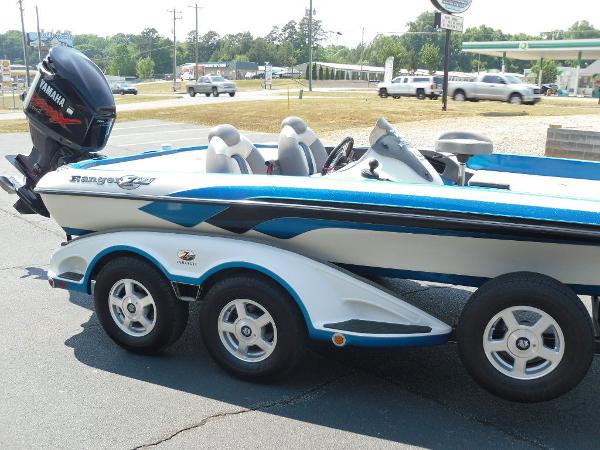 2009 Ranger Boats boat for sale, model of the boat is Z520 & Image # 24 of 32