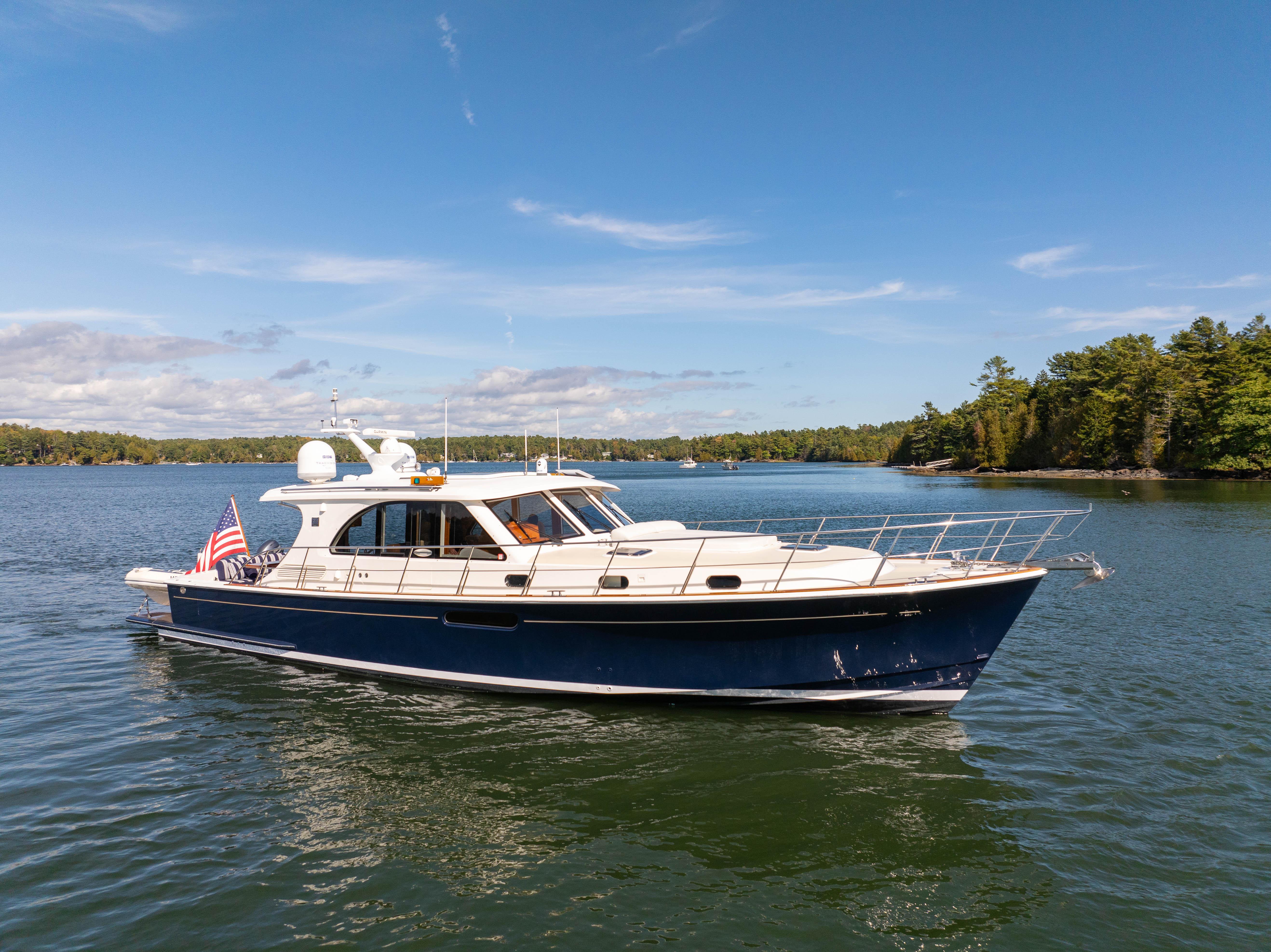 yacht-image