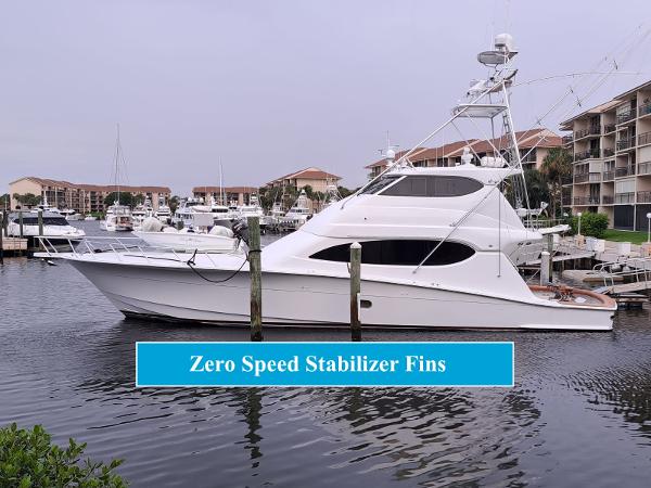 2006 Hatteras 68 Convertible