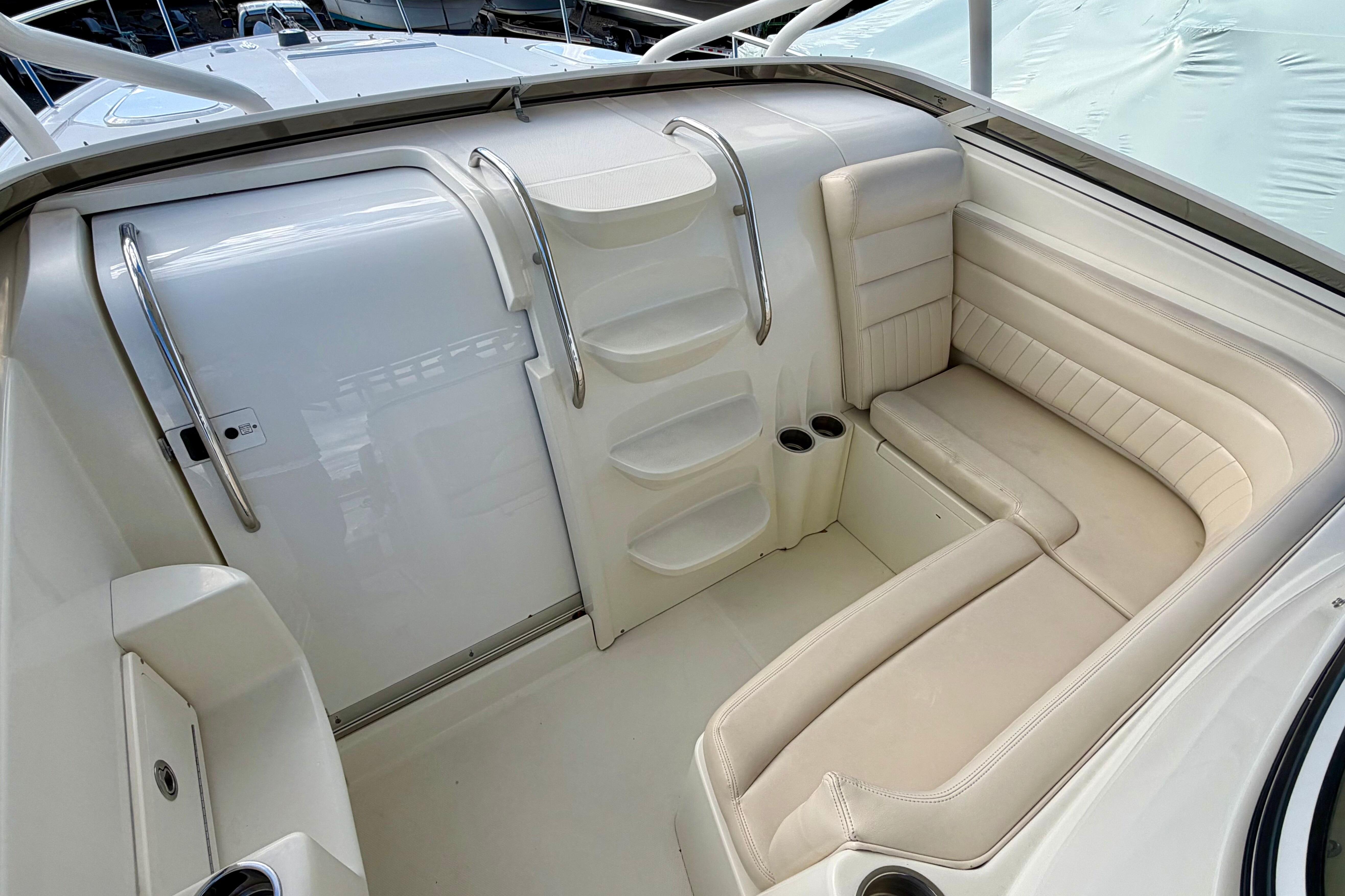 2008 Hydra-Sports Vector 3500 VX