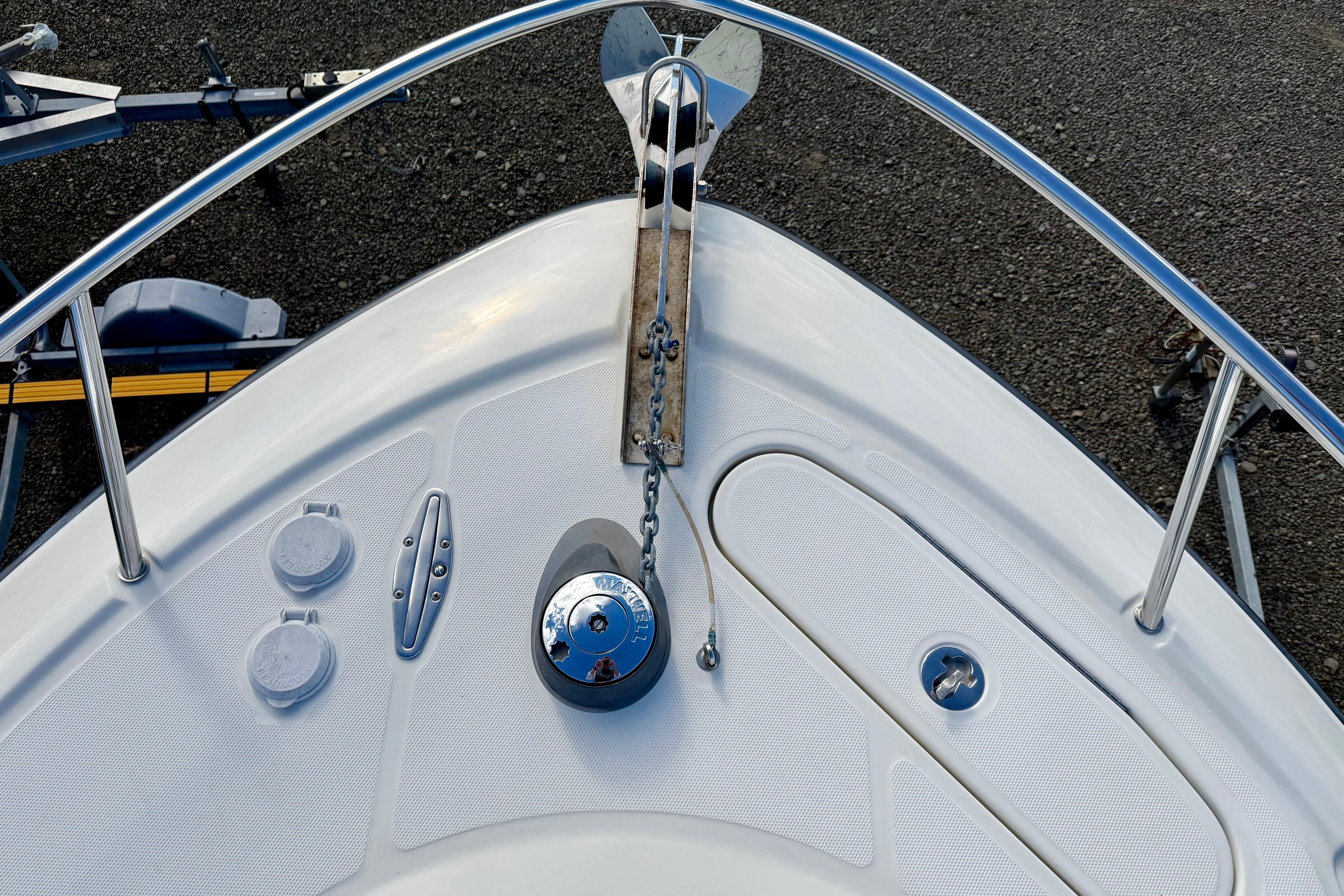 2008 Hydra-Sports Vector 3500 VX