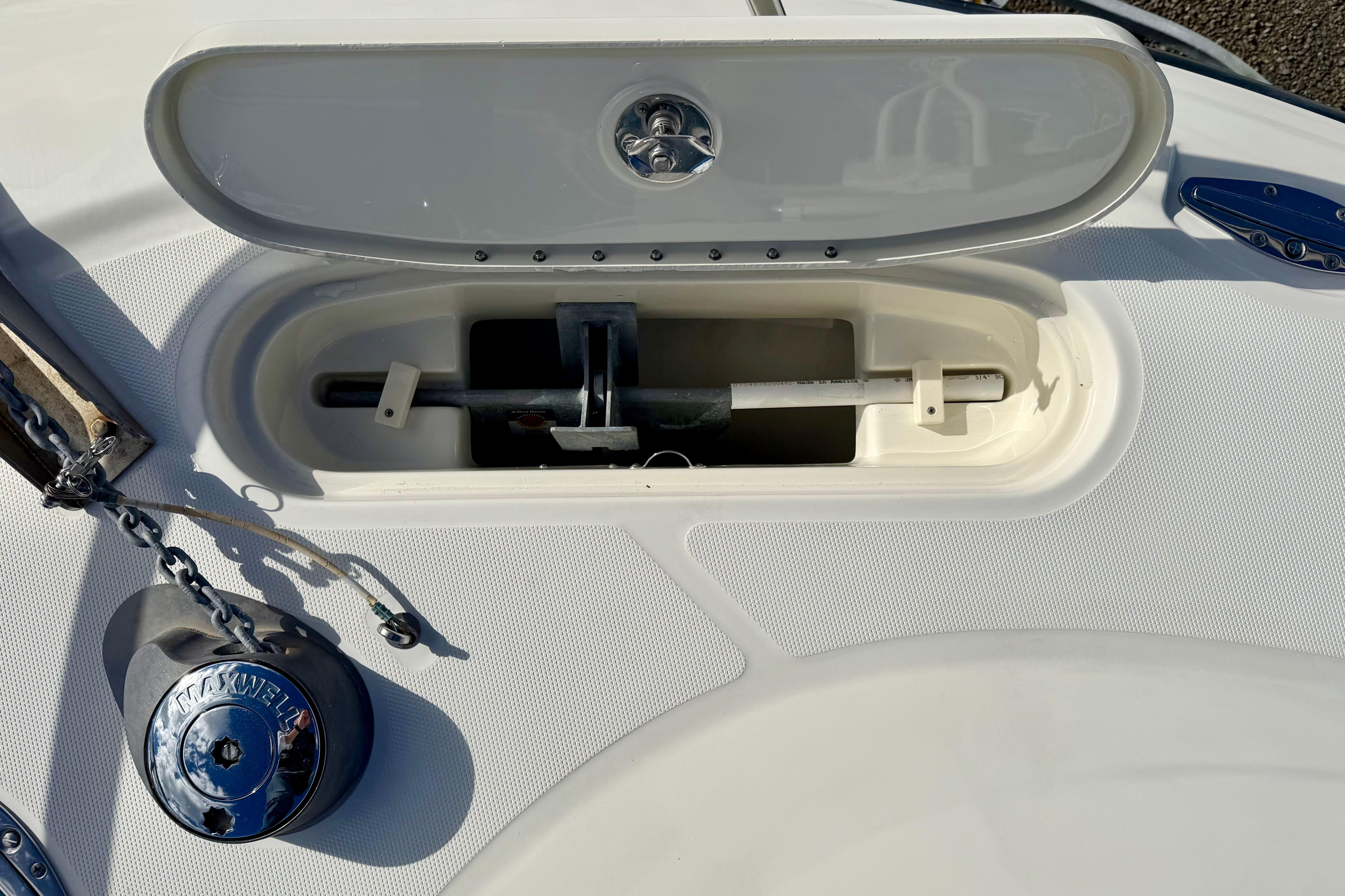 2008 Hydra-Sports Vector 3500 VX