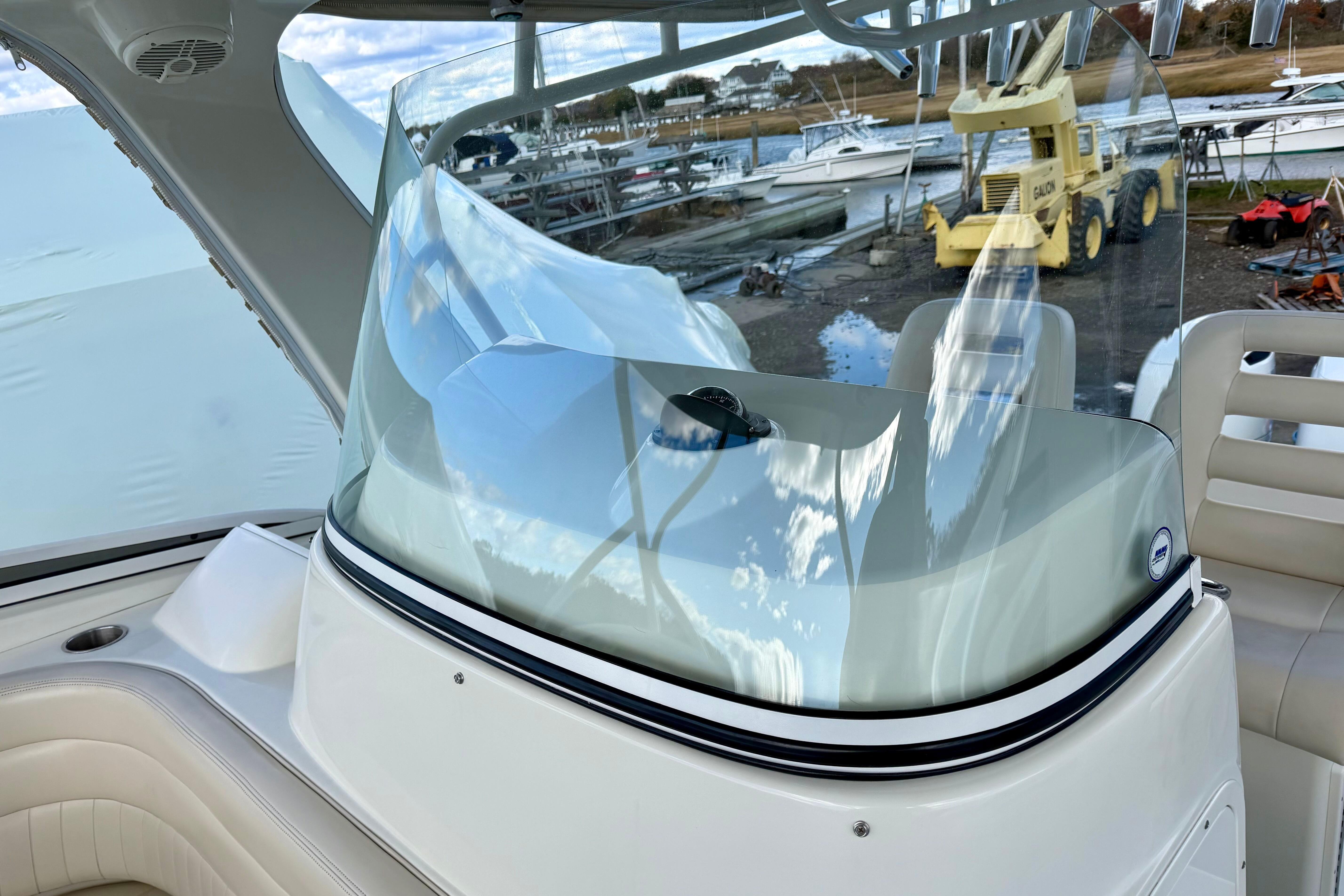 2008 Hydra-Sports Vector 3500 VX