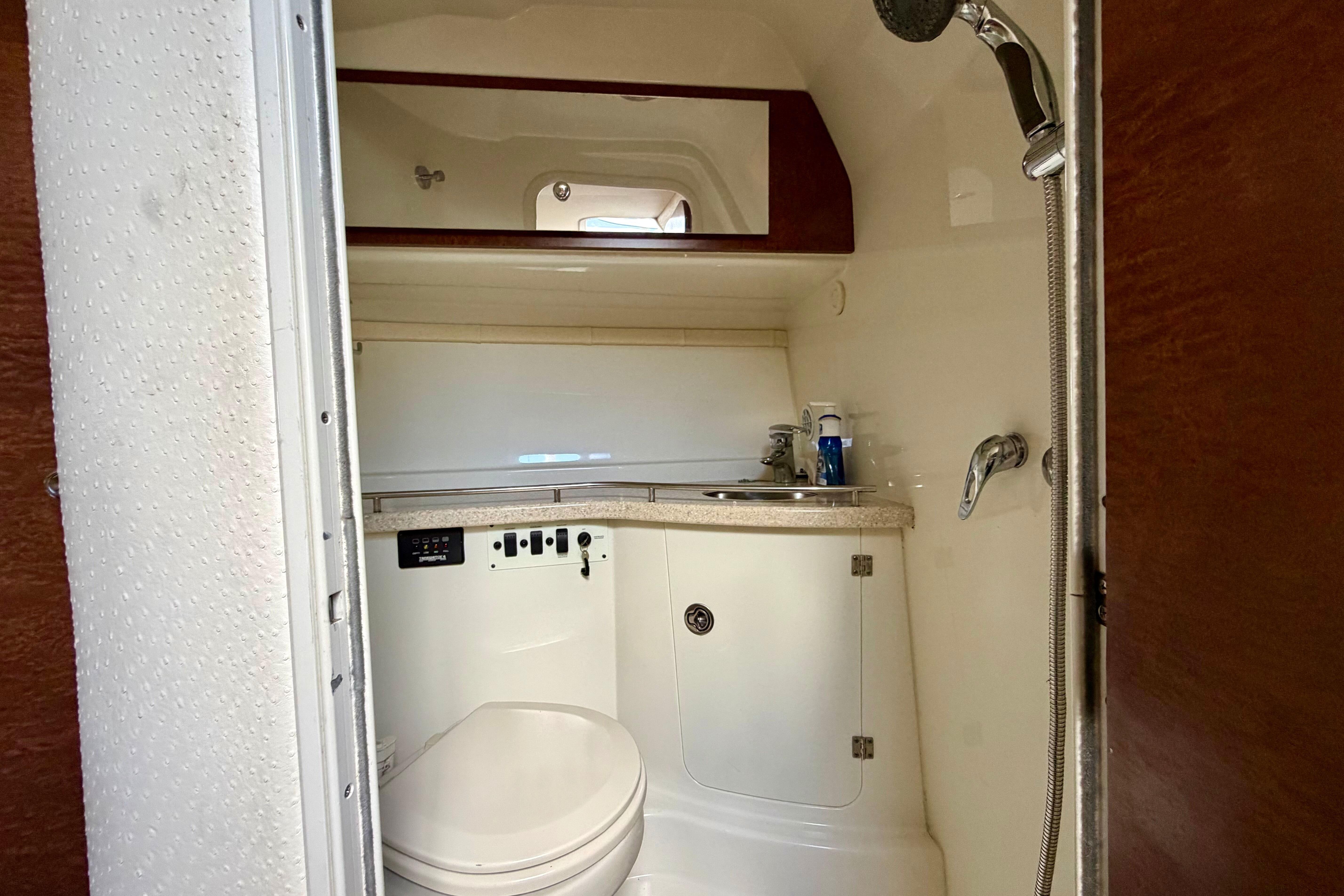 2008 Hydra-Sports Vector 3500 VX