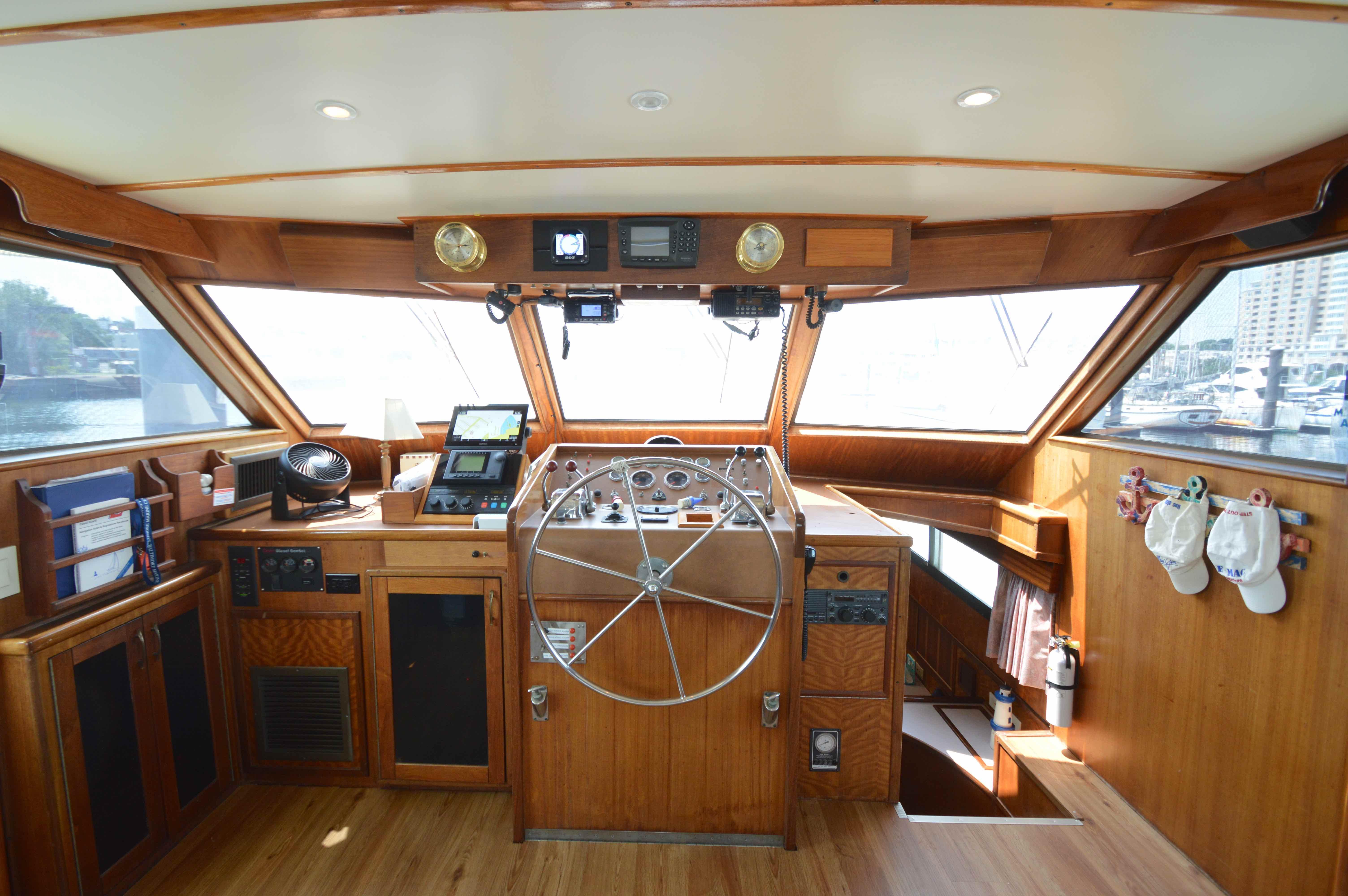 Newport RI Yacht Brokerage