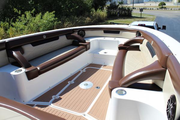 42' Mystic Powerboats, Listing Number 100913228, Image No. 19