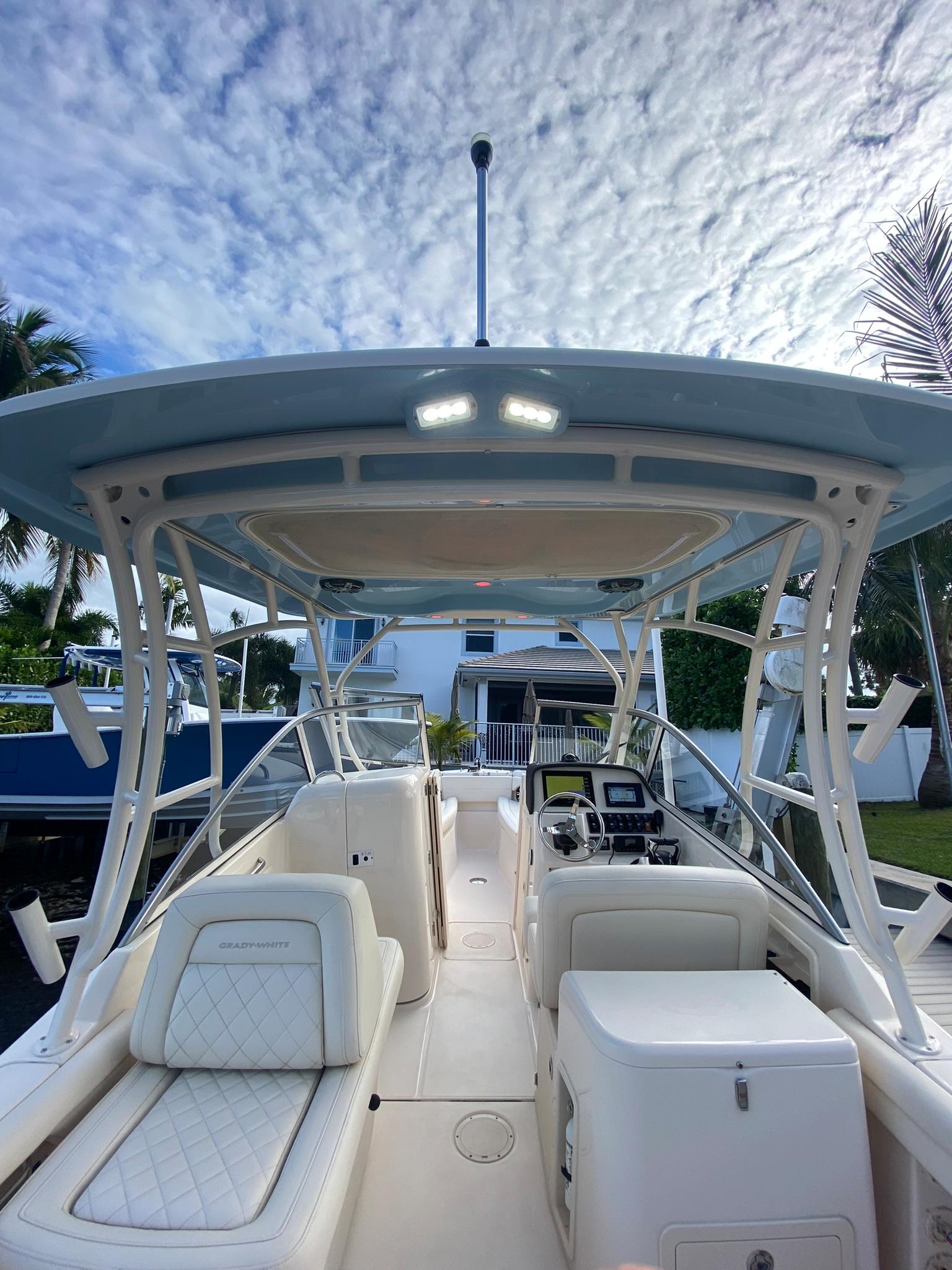 Yacht for Sale 25 Gradywhite Yachts Tequesta, FL Denison Yacht Sales
