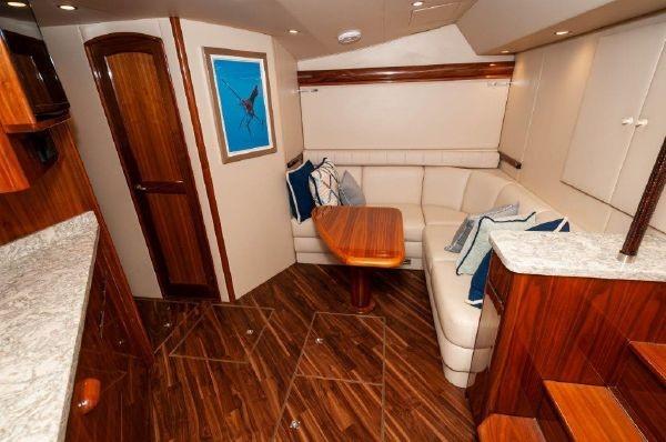 Viking 48 Honu Kai-Cabin