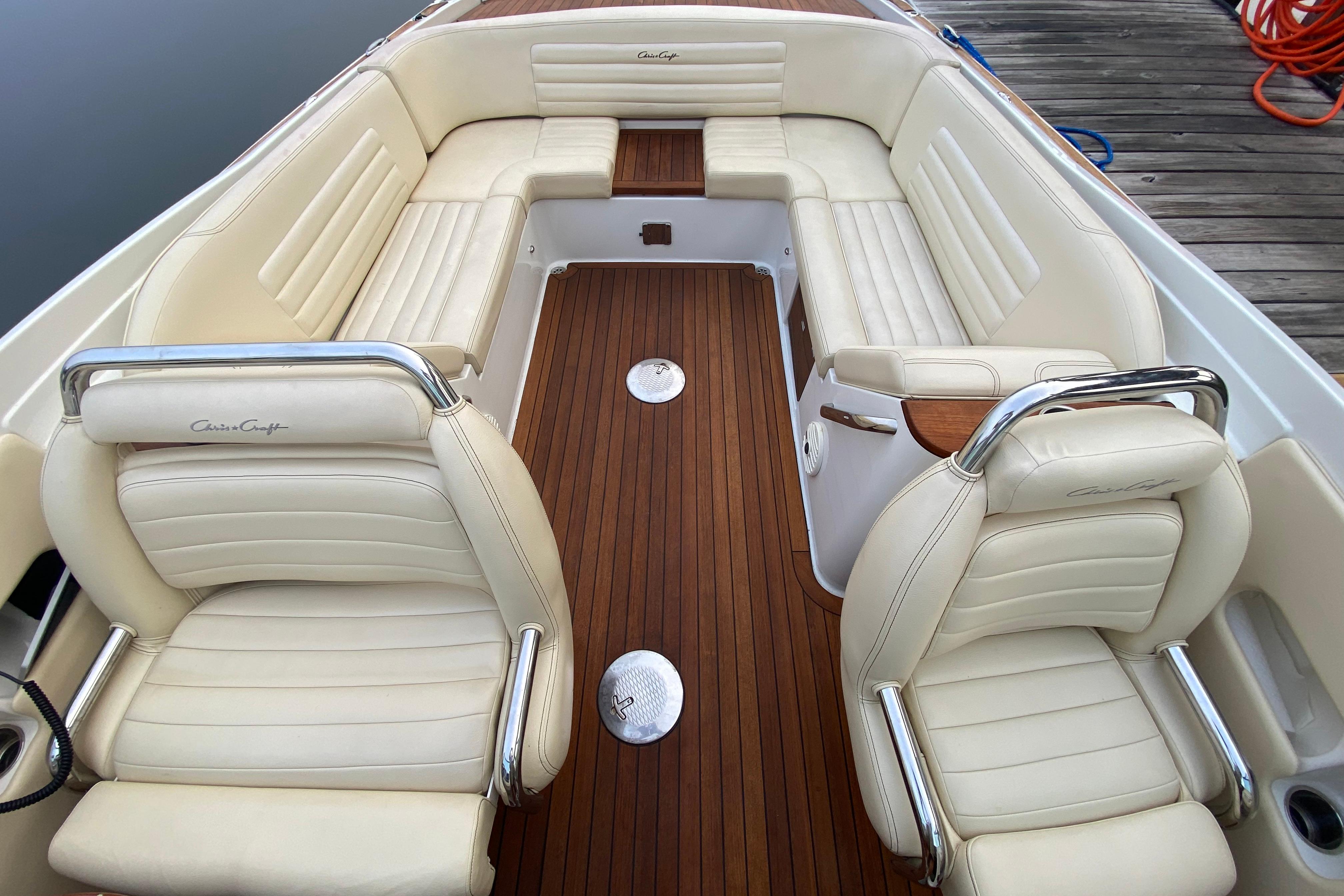 2012 Chris-Craft Corsair 28-15