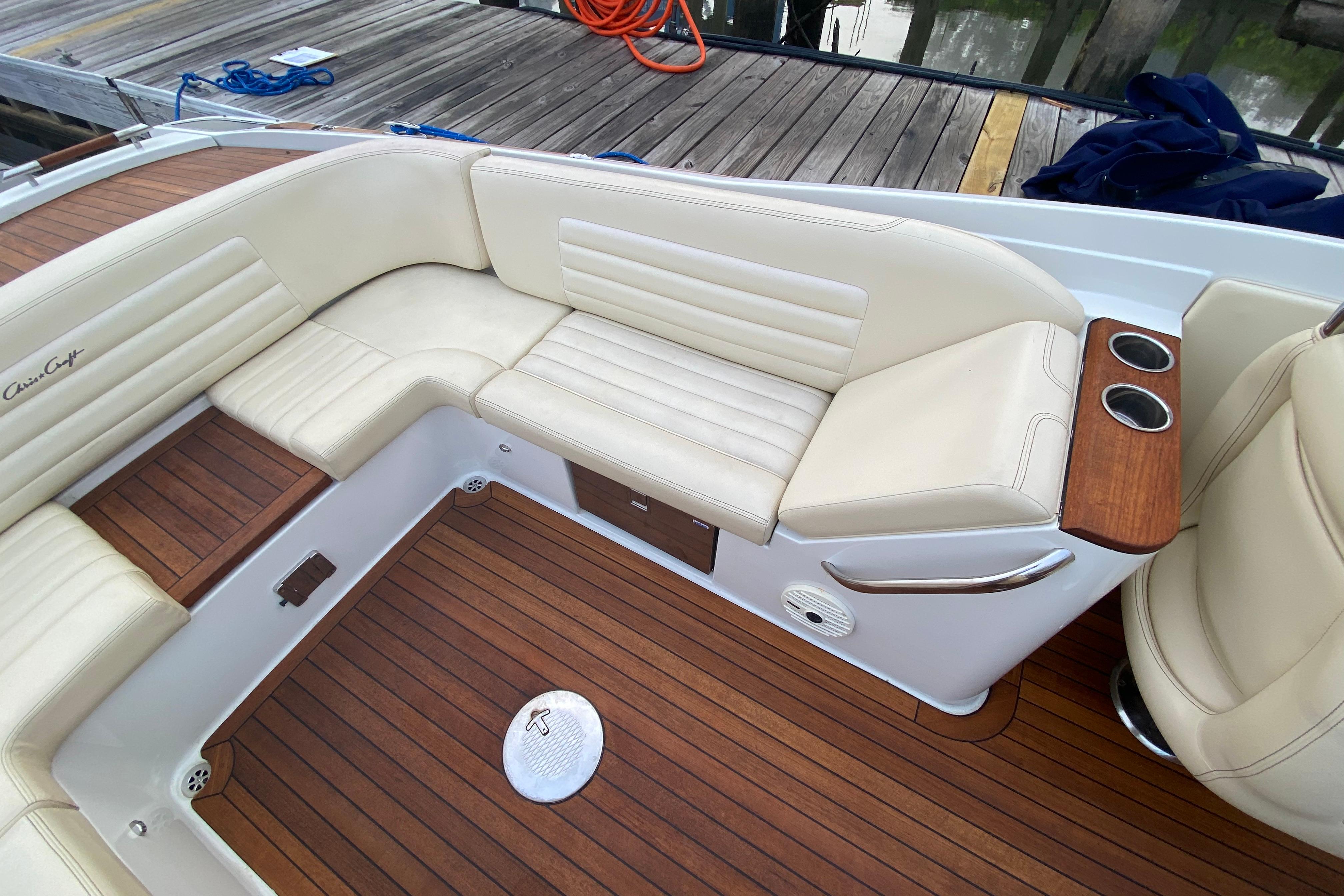 2012 Chris-Craft Corsair 28-13