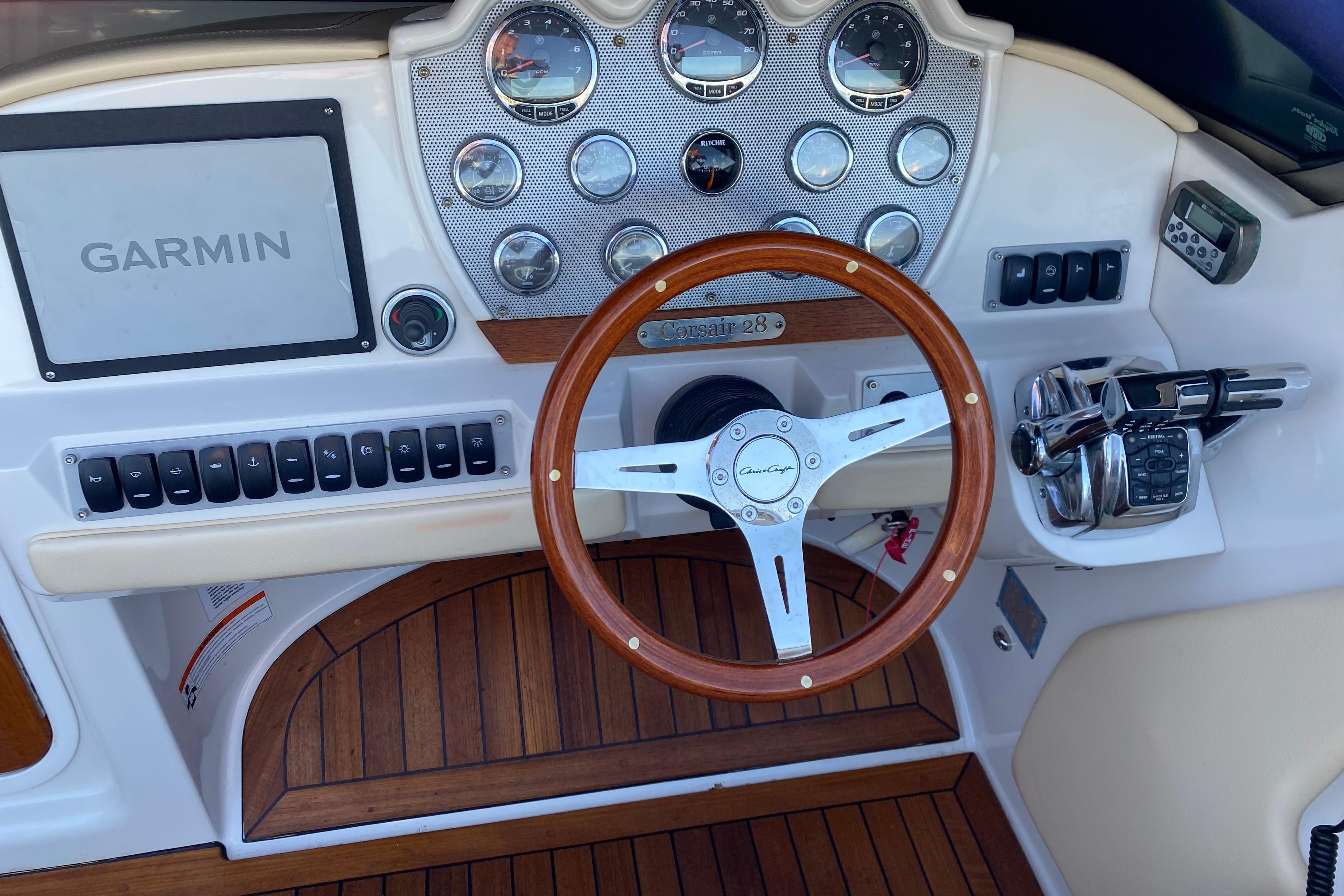 2012 Chris-Craft Corsair 28-18