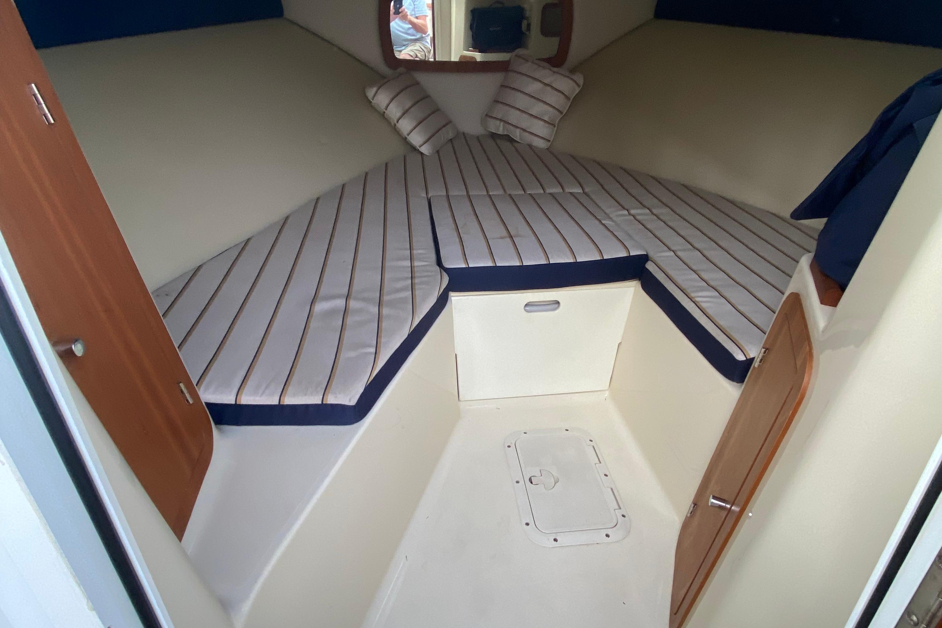 2012 Chris-Craft Corsair 28-25