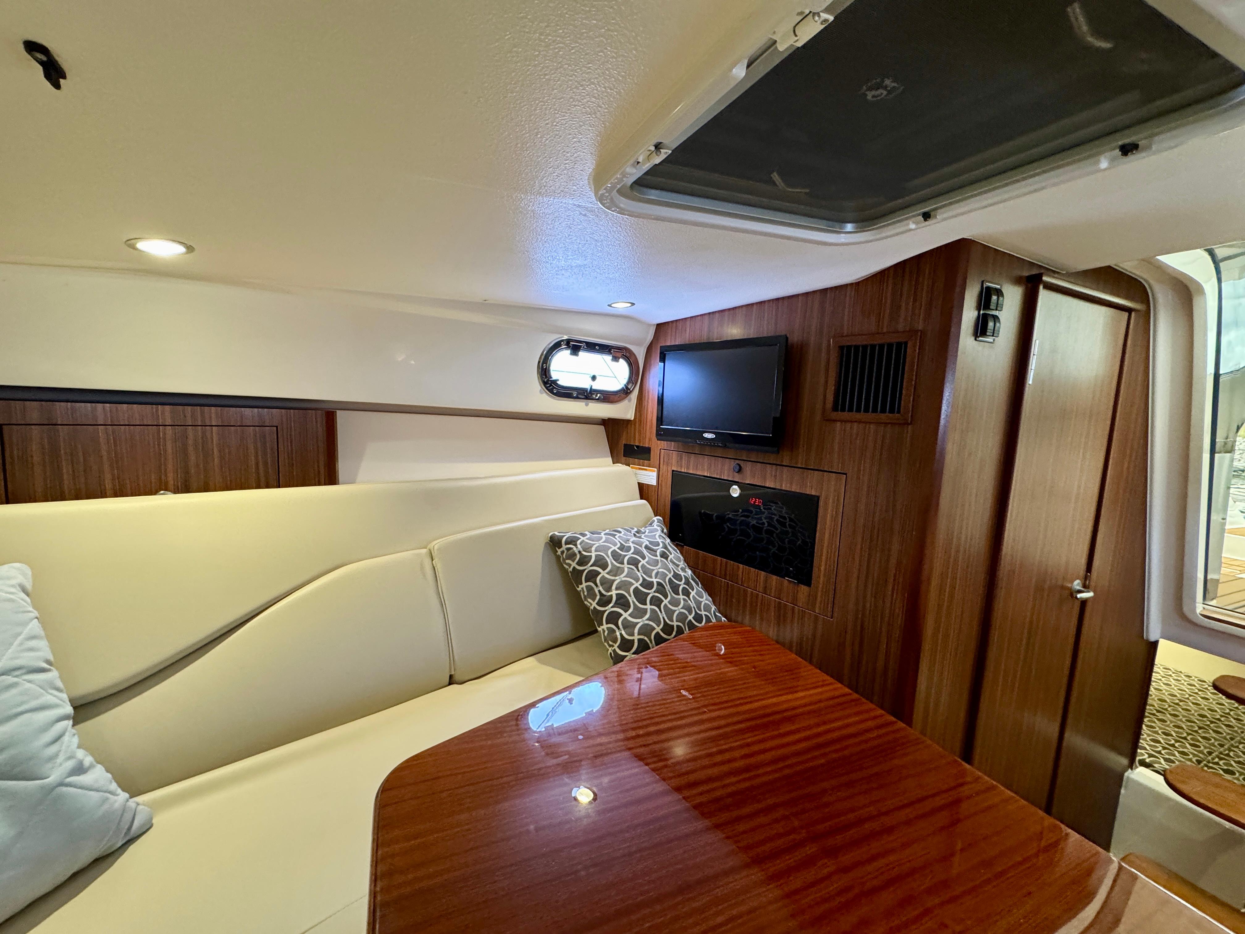 Matrix Yacht Photos Pics Salon TV