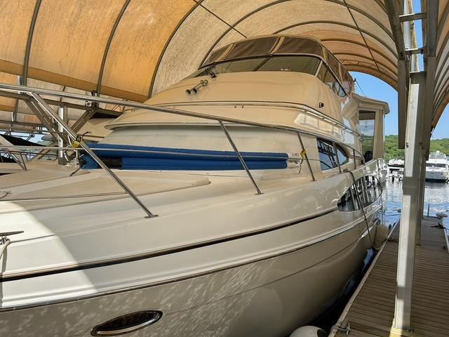 2004-carver-466-motor-yacht-power-9852242-20250625143608068-1
