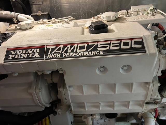 2004-carver-466-motor-yacht-power-9852242-20250625143611059-1