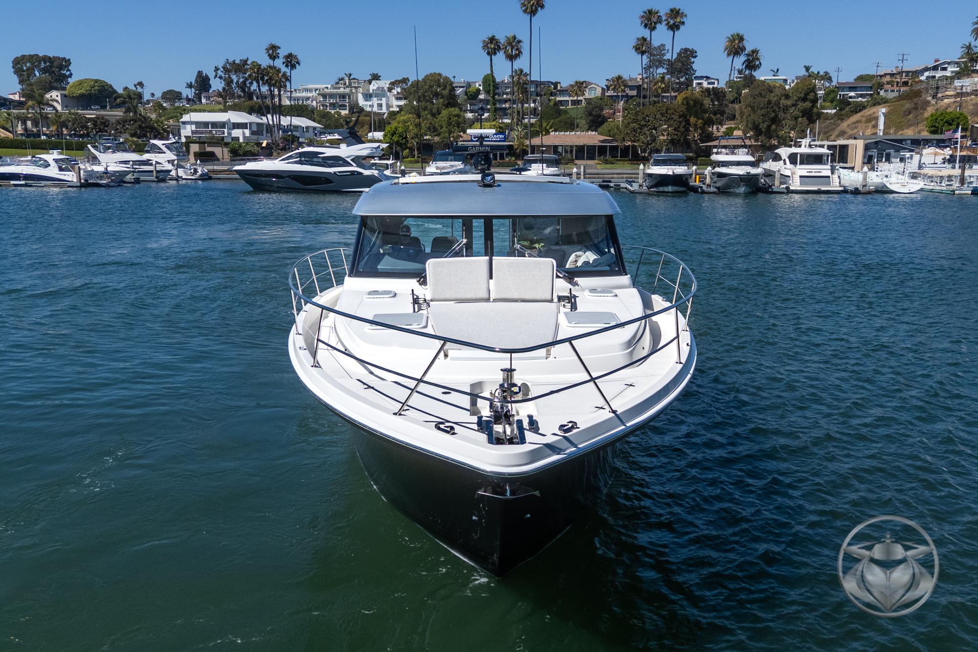 2026 Riviera 465 SUV #R0446 inventory image at Sun Country Marine Group, San Diego Harbor Island 2026 Riviera 465 SUV #R0446 inventory image at Sun Country Marine Group, San Diego Harbor Island