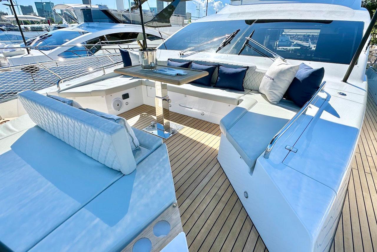 Schaefer Yachts 770