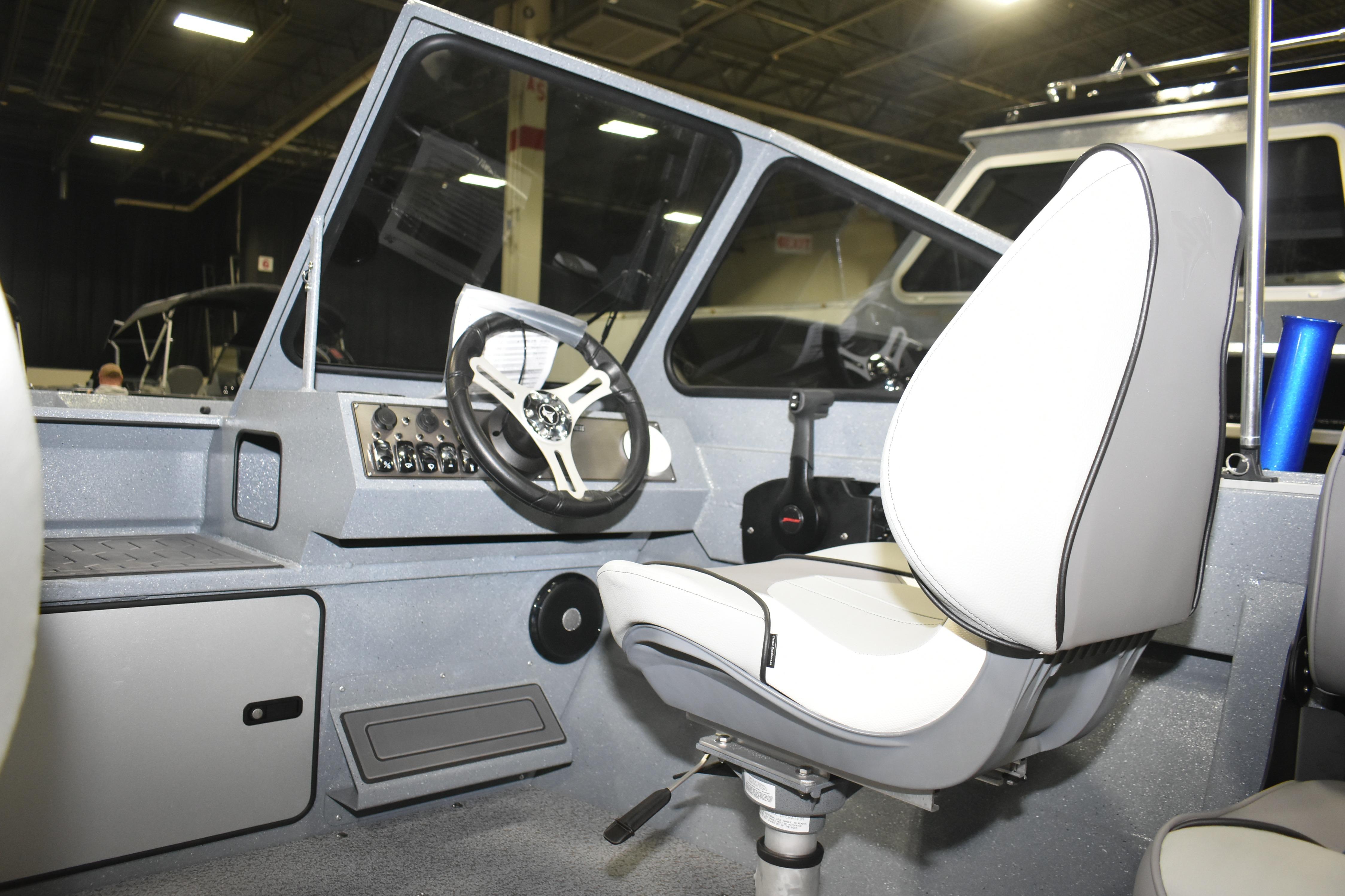 2026 KingFisher 1825 Falcon Gallery