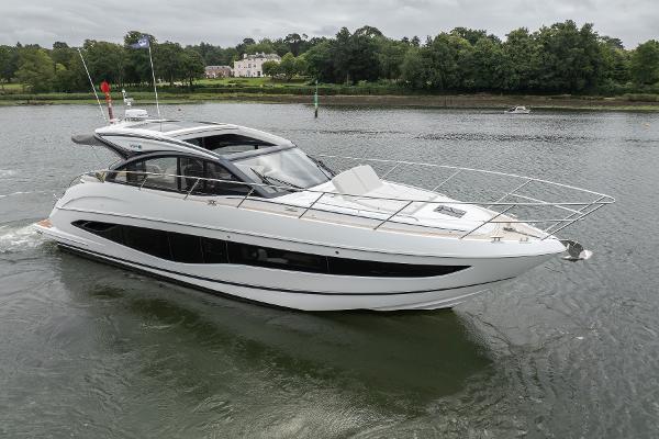 Princess Motor Yacht Sales - Used Princess V50