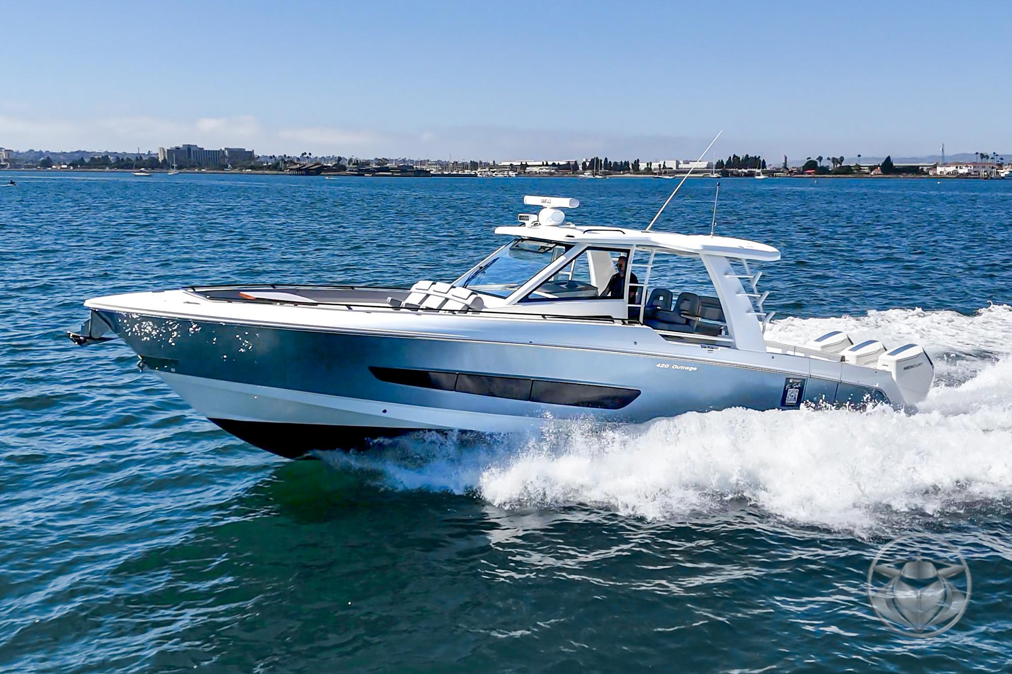 2024 Boston Whaler 420 Outrage #BW0245J inventory image at Sun Country Marine Group, Dana Point 2024 Boston Whaler 420 Outrage #BW0245J inventory image at Sun Country Marine Group, Dana Point
