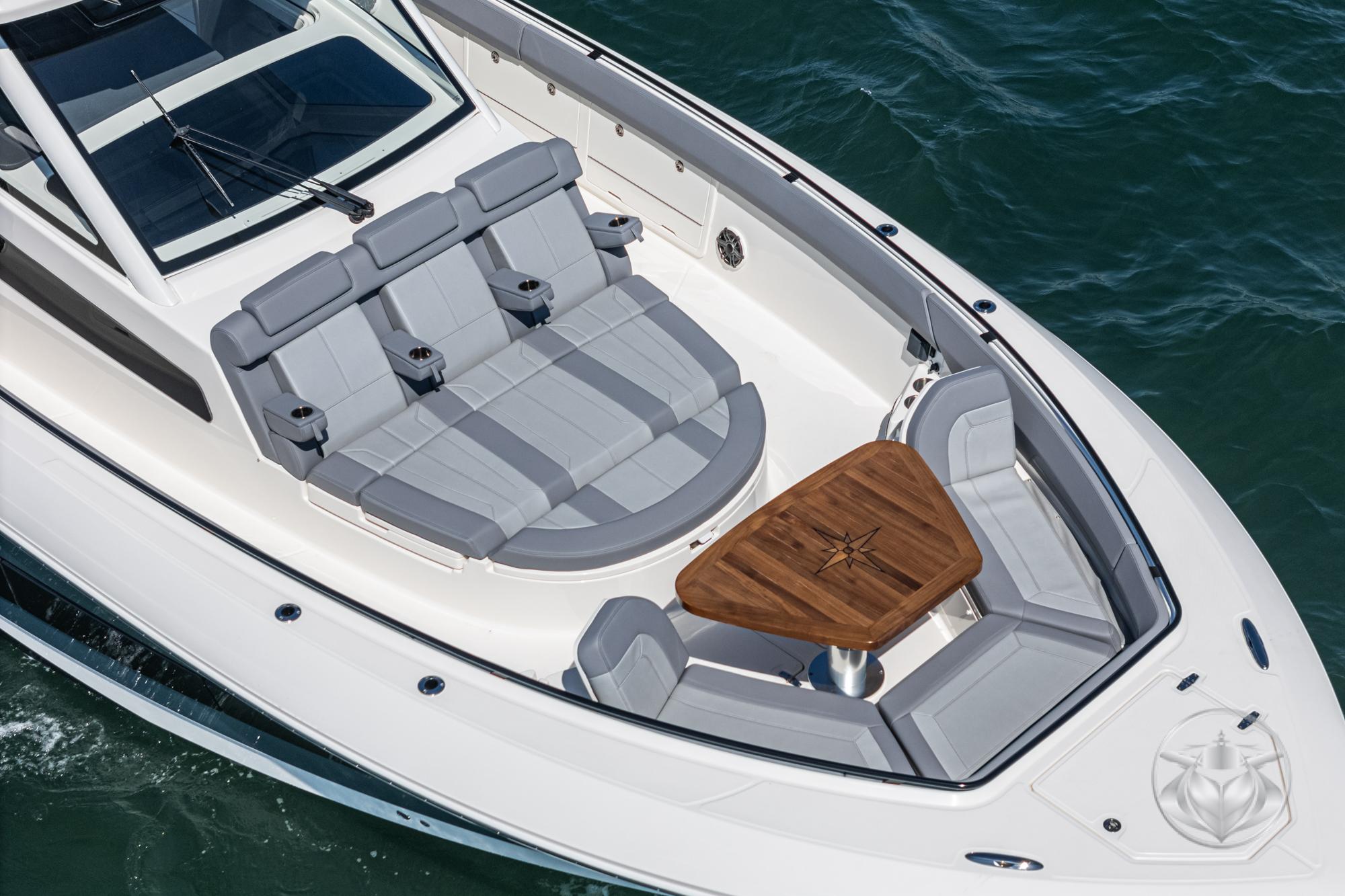 2024 Boston Whaler 420 Outrage #BW0245J inventory image at Sun Country Marine Group, Dana Point 2024 Boston Whaler 420 Outrage #BW0245J inventory image at Sun Country Marine Group, Dana Point
