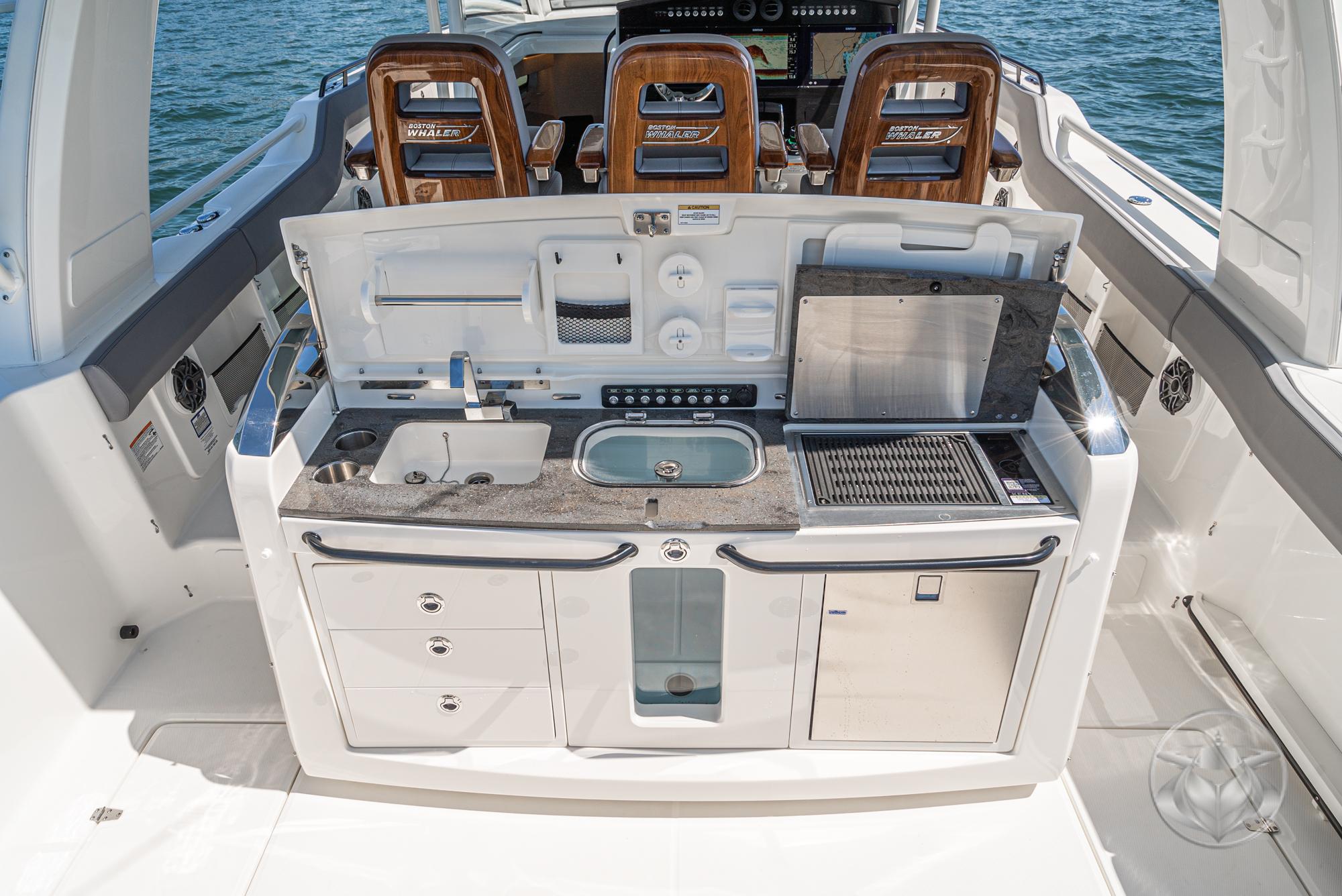 2024 Boston Whaler 420 Outrage #BW0245J inventory image at Sun Country Marine Group, Dana Point 2024 Boston Whaler 420 Outrage #BW0245J inventory image at Sun Country Marine Group, Dana Point