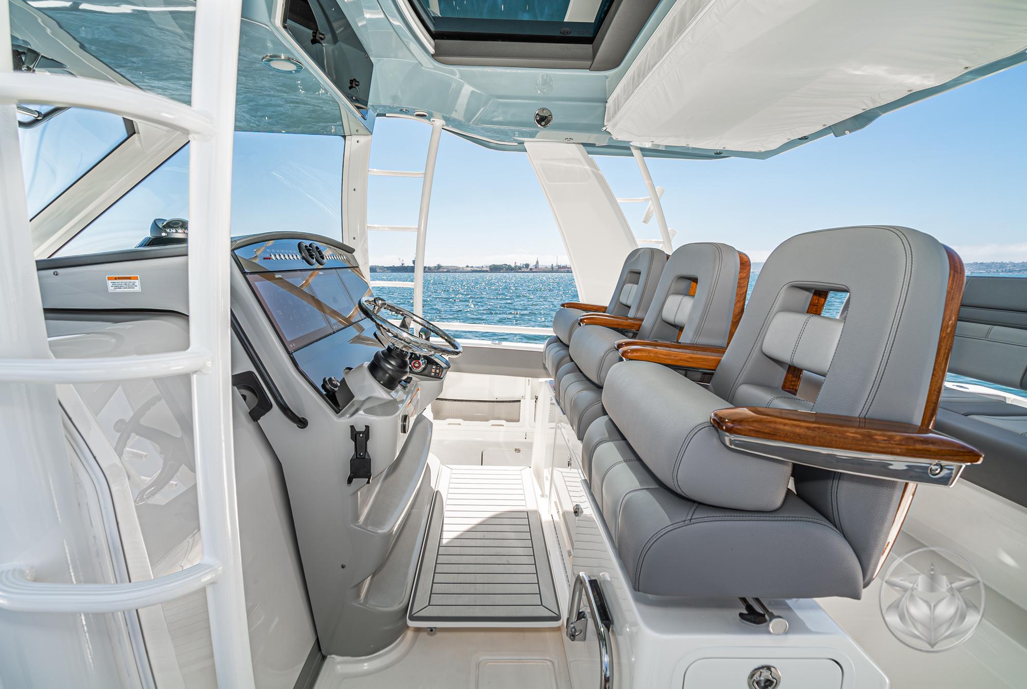 2024 Boston Whaler 420 Outrage #BW0245J inventory image at Sun Country Marine Group, Dana Point 2024 Boston Whaler 420 Outrage #BW0245J inventory image at Sun Country Marine Group, Dana Point