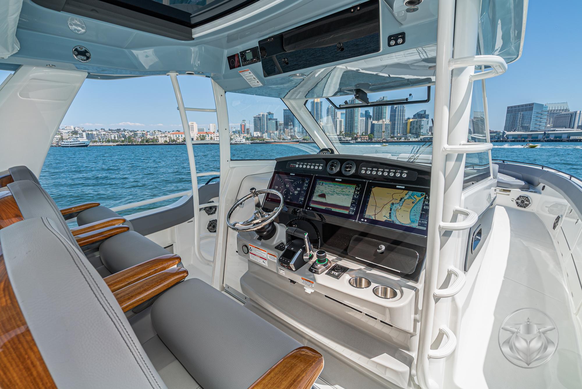 2024 Boston Whaler 420 Outrage #BW0245J inventory image at Sun Country Marine Group, Dana Point 2024 Boston Whaler 420 Outrage #BW0245J inventory image at Sun Country Marine Group, Dana Point