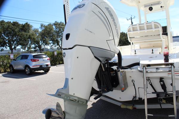 24' Boston Whaler, Listing Number 100911254, - Photo No. 17