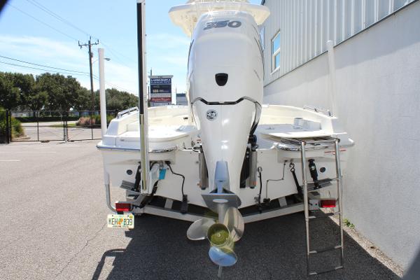 24' Boston Whaler, Listing Number 100911254, Image No. 9