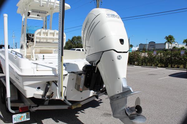 24' Boston Whaler, Listing Number 100911254, - Photo No. 8